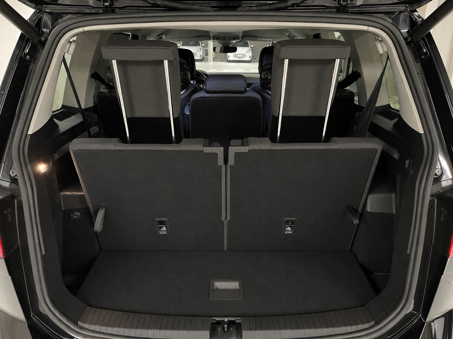 VW Touran 1.5 TSI EVO Highline DSG-image-14