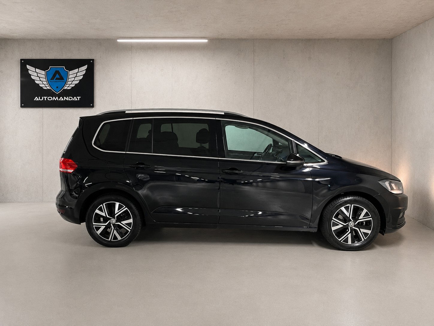 VW Touran 1.5 TSI EVO Highline DSG-image-4