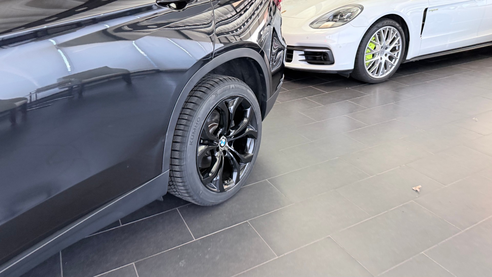 BMW X5 50i xDrive SAG-image-7