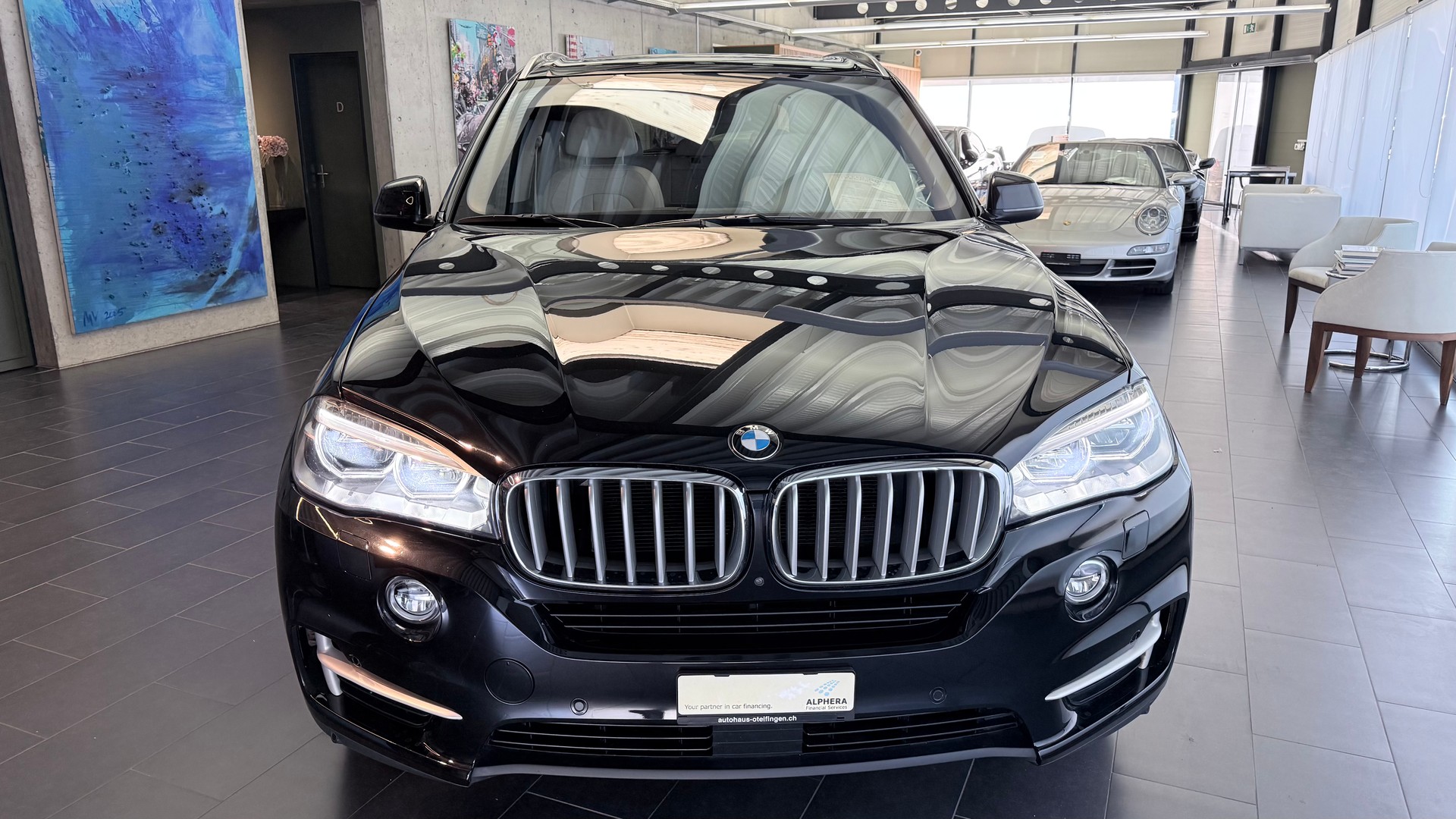 BMW X5 50i xDrive SAG-showroom-element-3