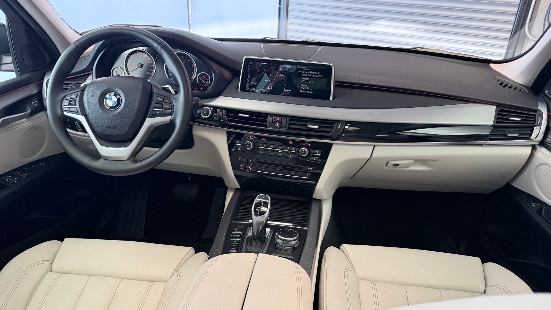BMW X5 50i xDrive SAG-image-20