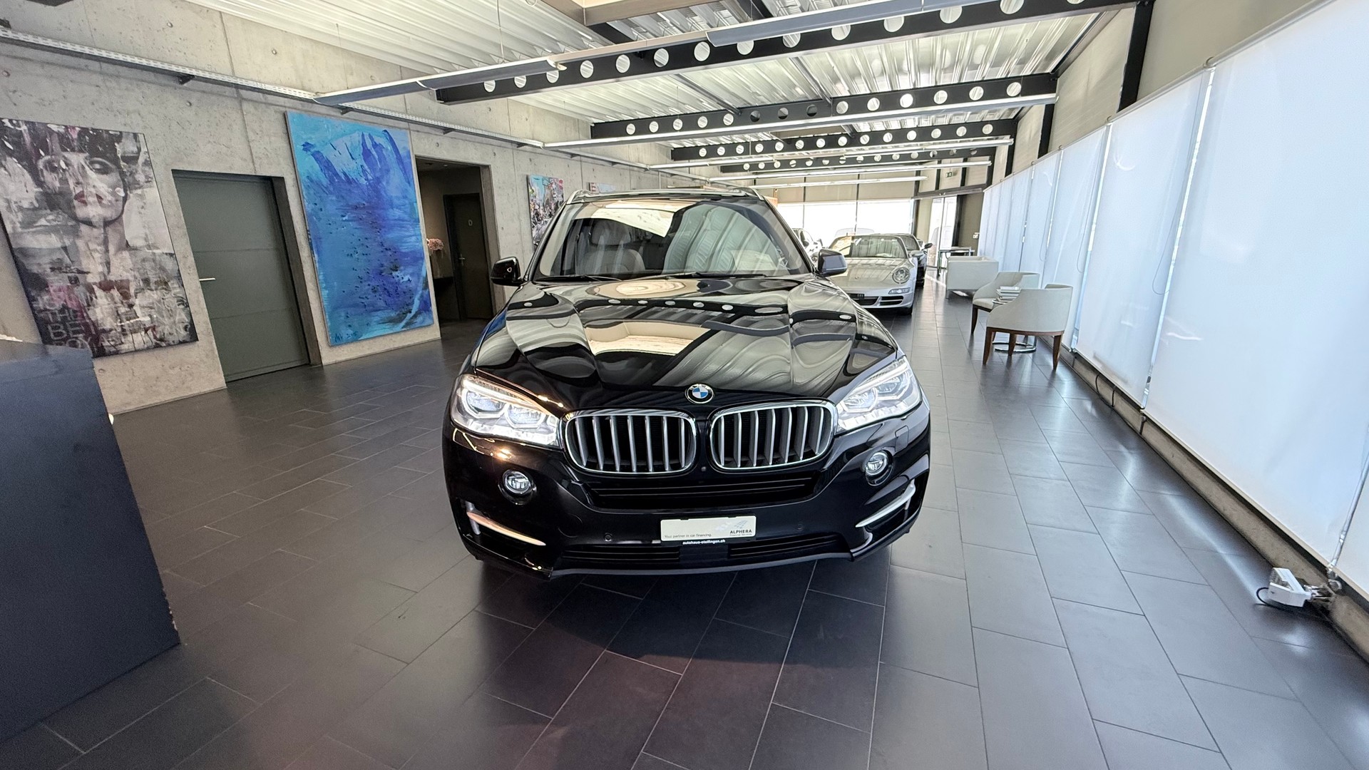 BMW X5 50i xDrive SAG-image-4