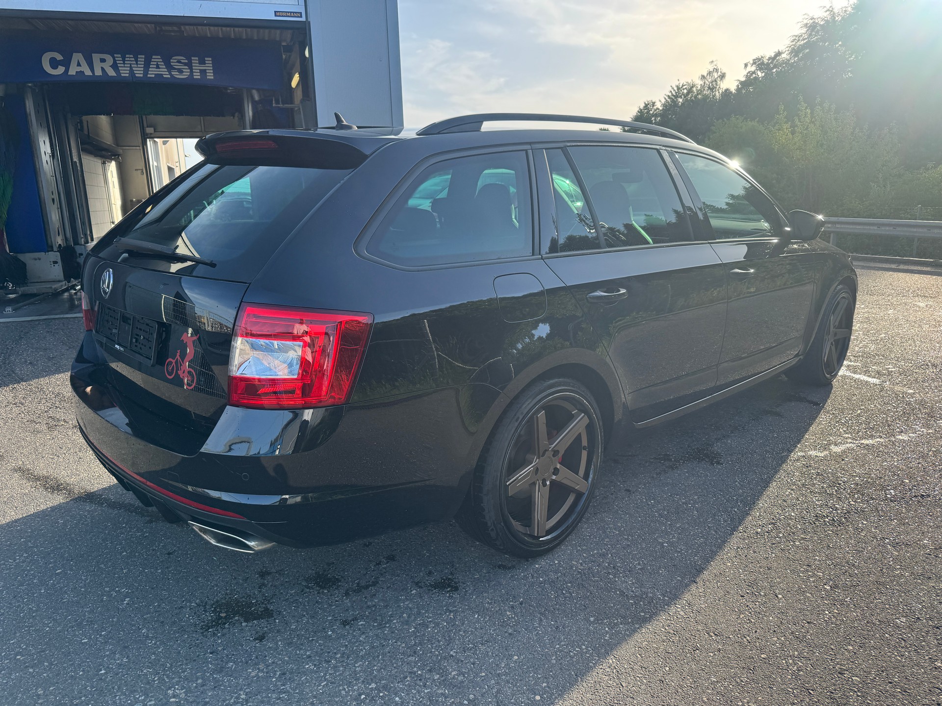 SKODA Octavia Combi 2.0 TDI RS-showroom-element-3