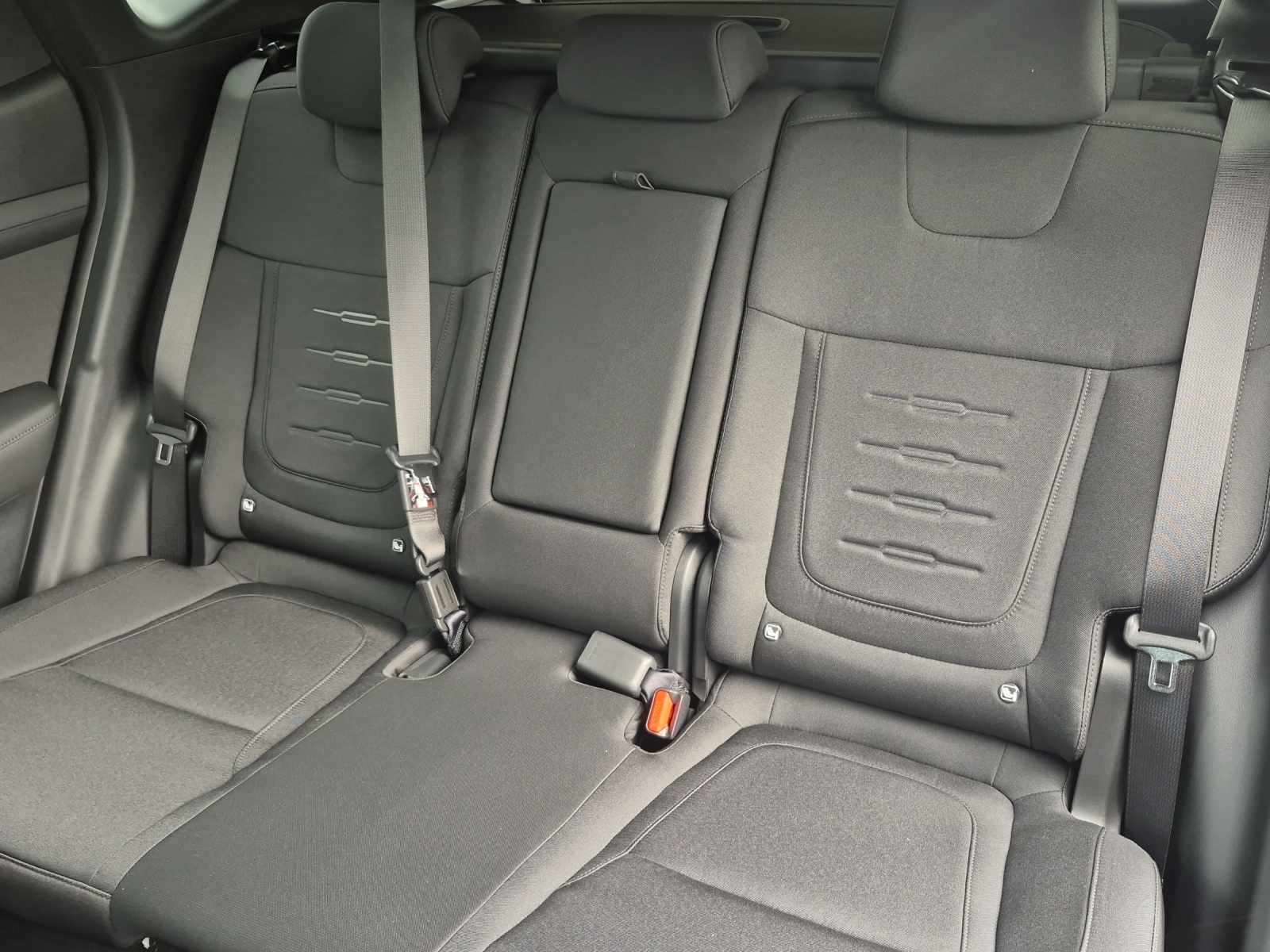 HYUNDAI Tucson 1.6 T-GDi HEV Black Line 4WD-image-6
