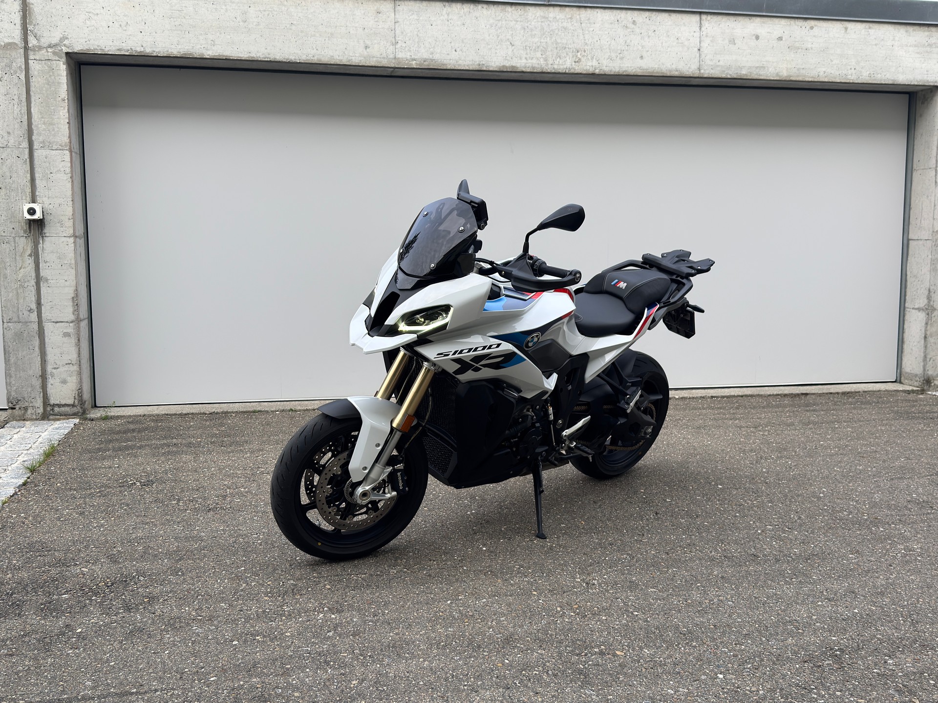 BMW S 1000 XR-image-1