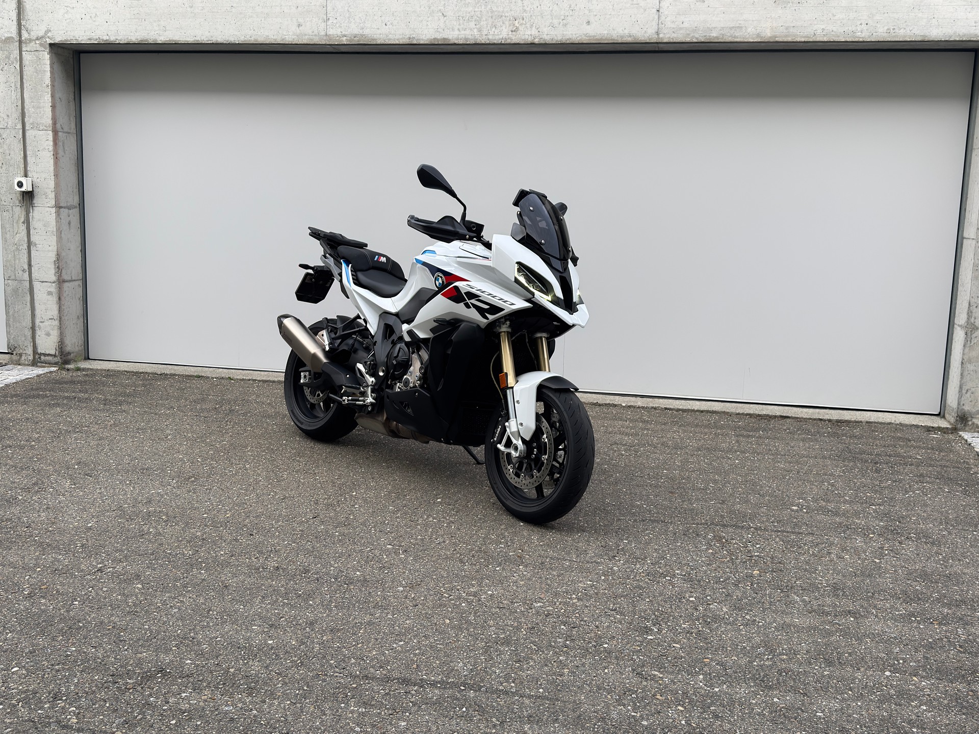 BMW S 1000 XR-image-10