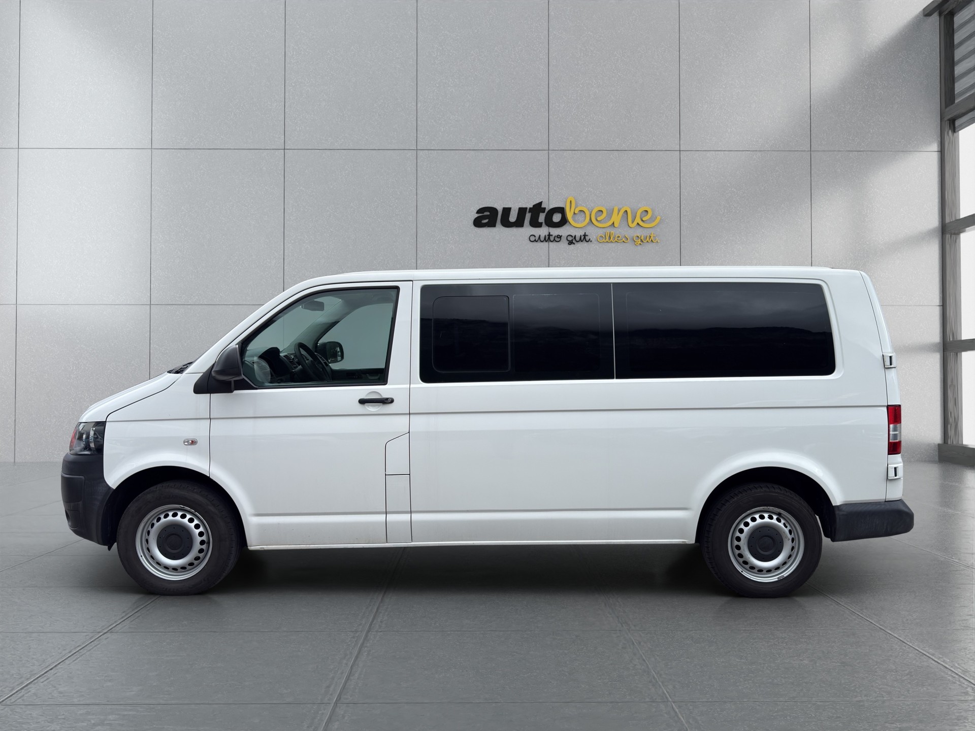 VW T5 2.0 TDI 4x4 langer Radstand 9-Plätzer-image-3