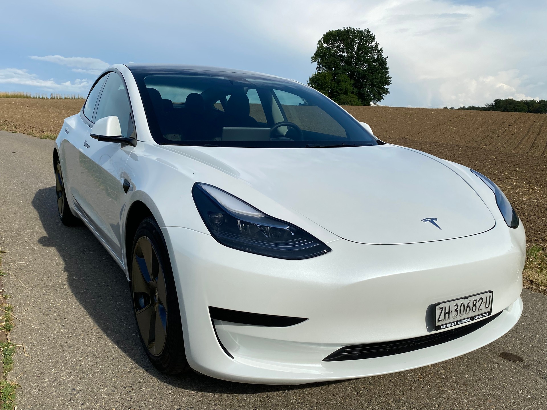 TESLA Modell 3