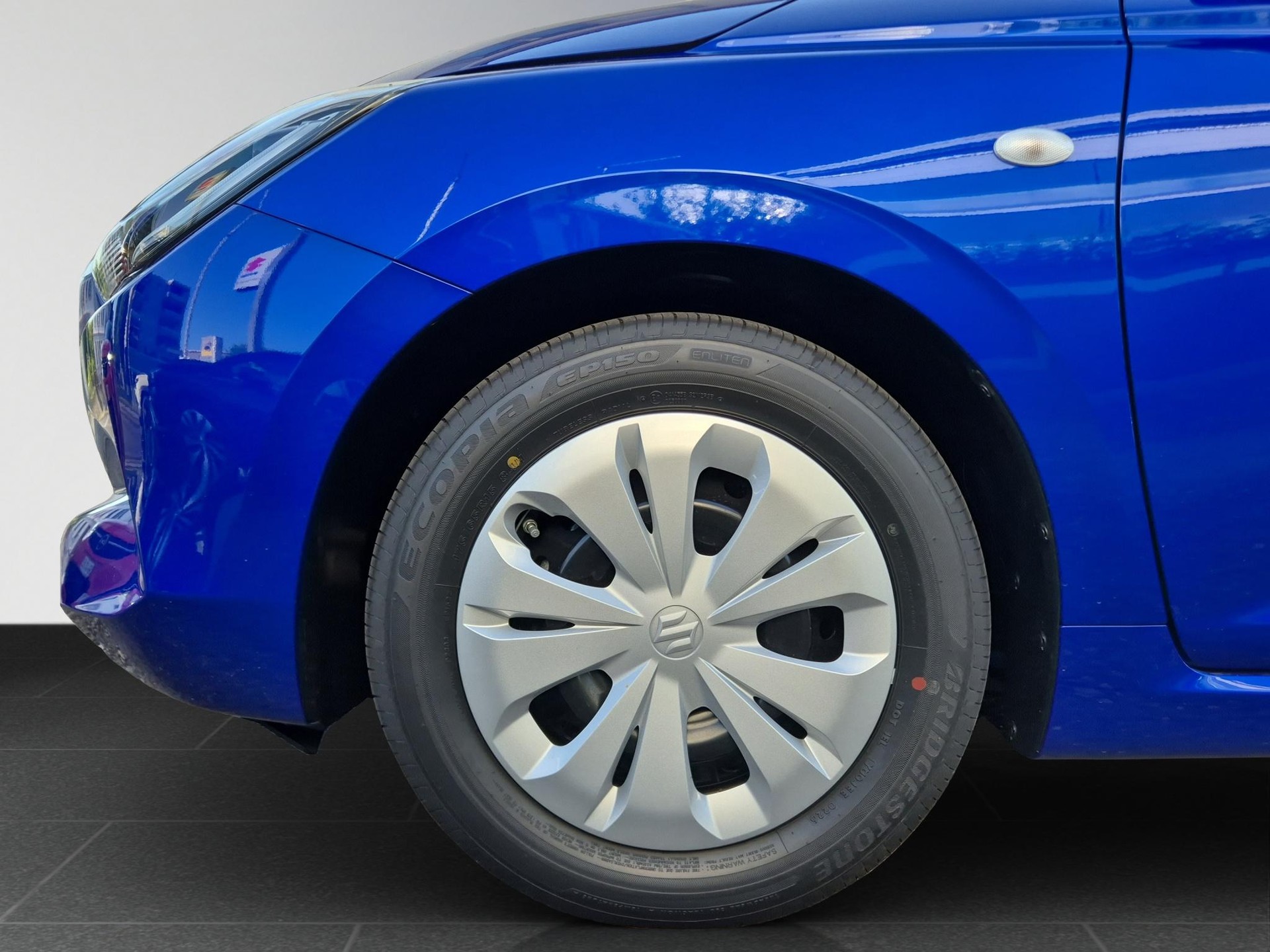 SUZUKI Swift 1.2 Unico Hybrid-image-18