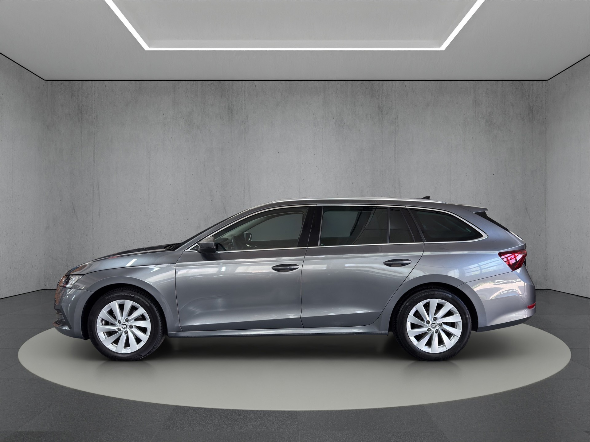 SKODA Octavia Combi 1.5 TSI mHEV DSG Ambition-showroom-element-2
