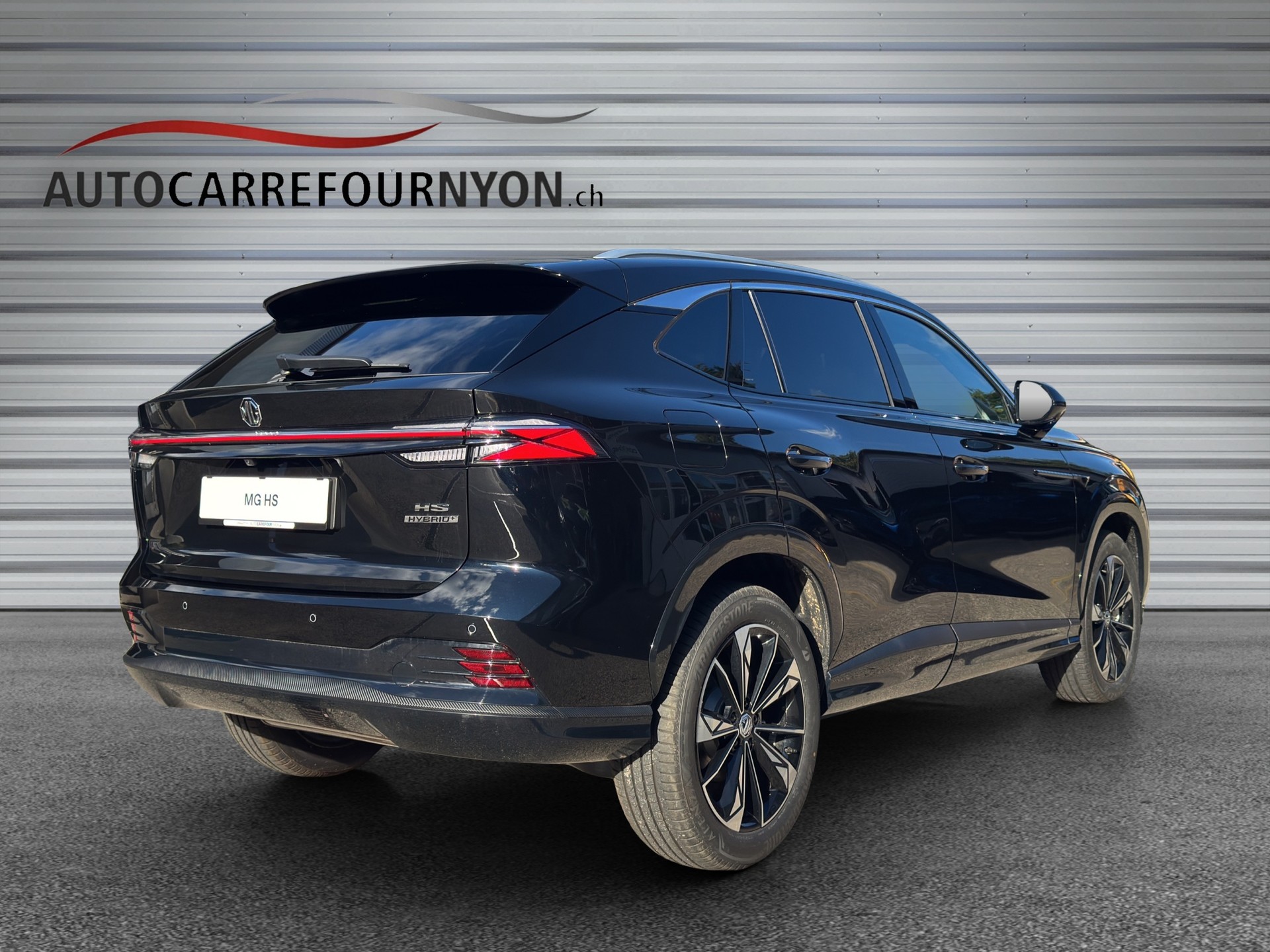 MG HS 1.5 T HEV Luxury-image-5