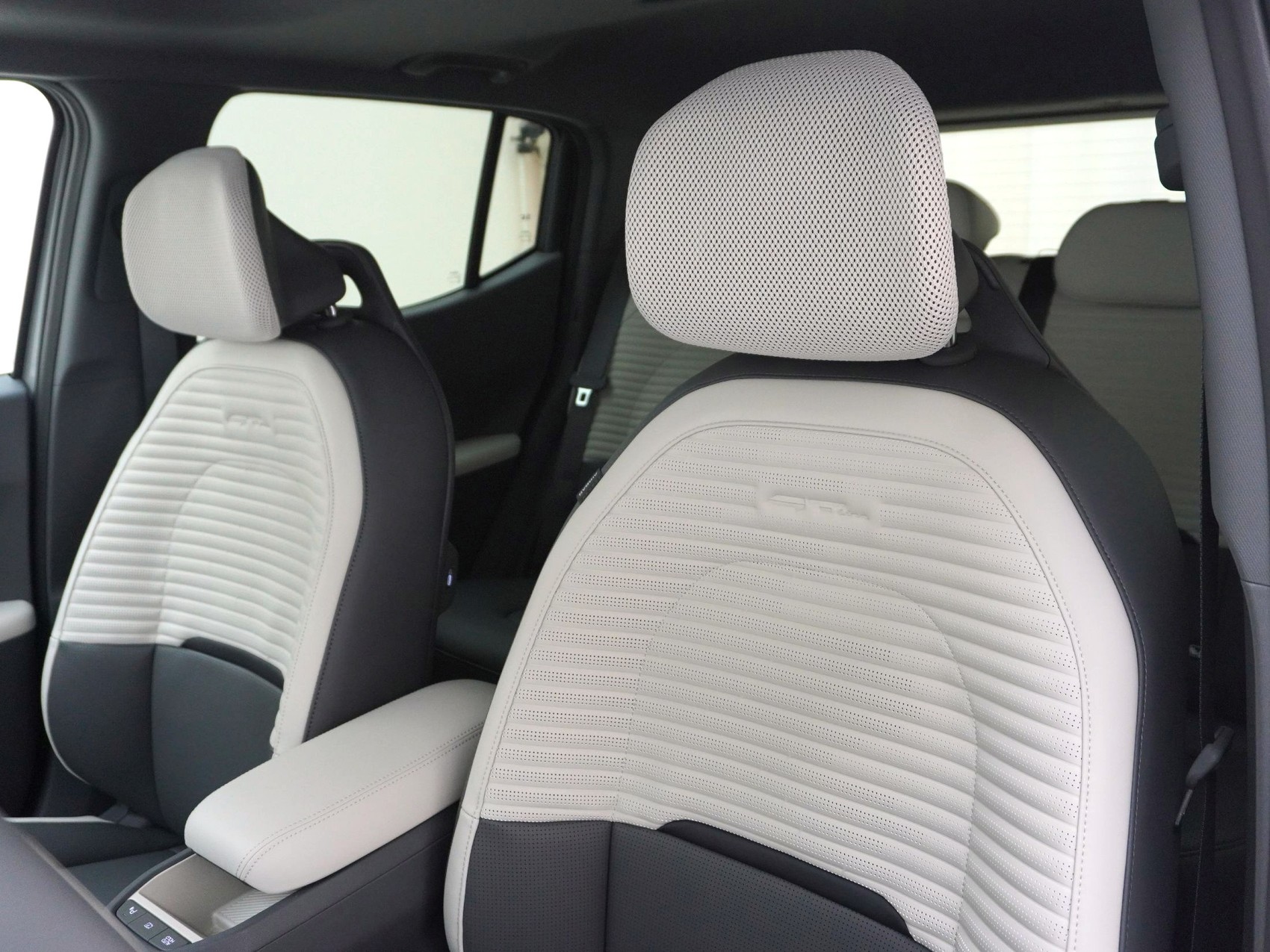 KIA EV2 61 kWh GT-Line-image-5