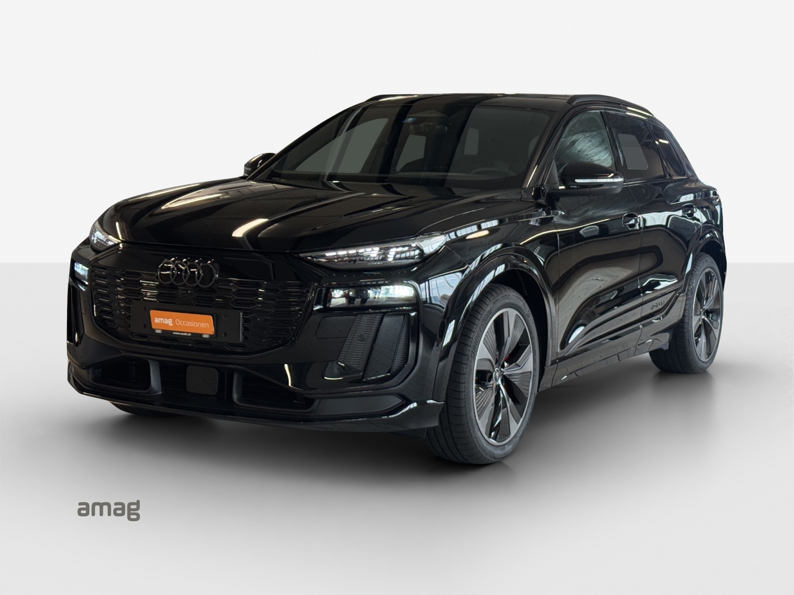 AUDI SQ6 e-tron quattro