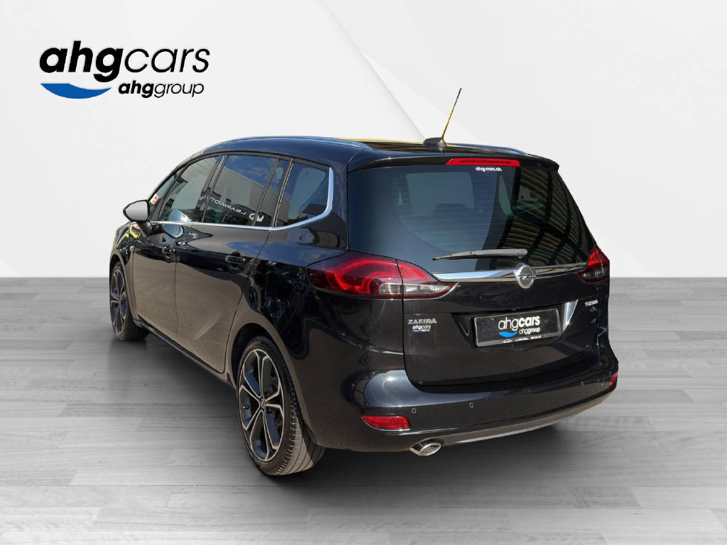 OPEL Zafira 1.6T eTEC Excellence-showroom-element-2