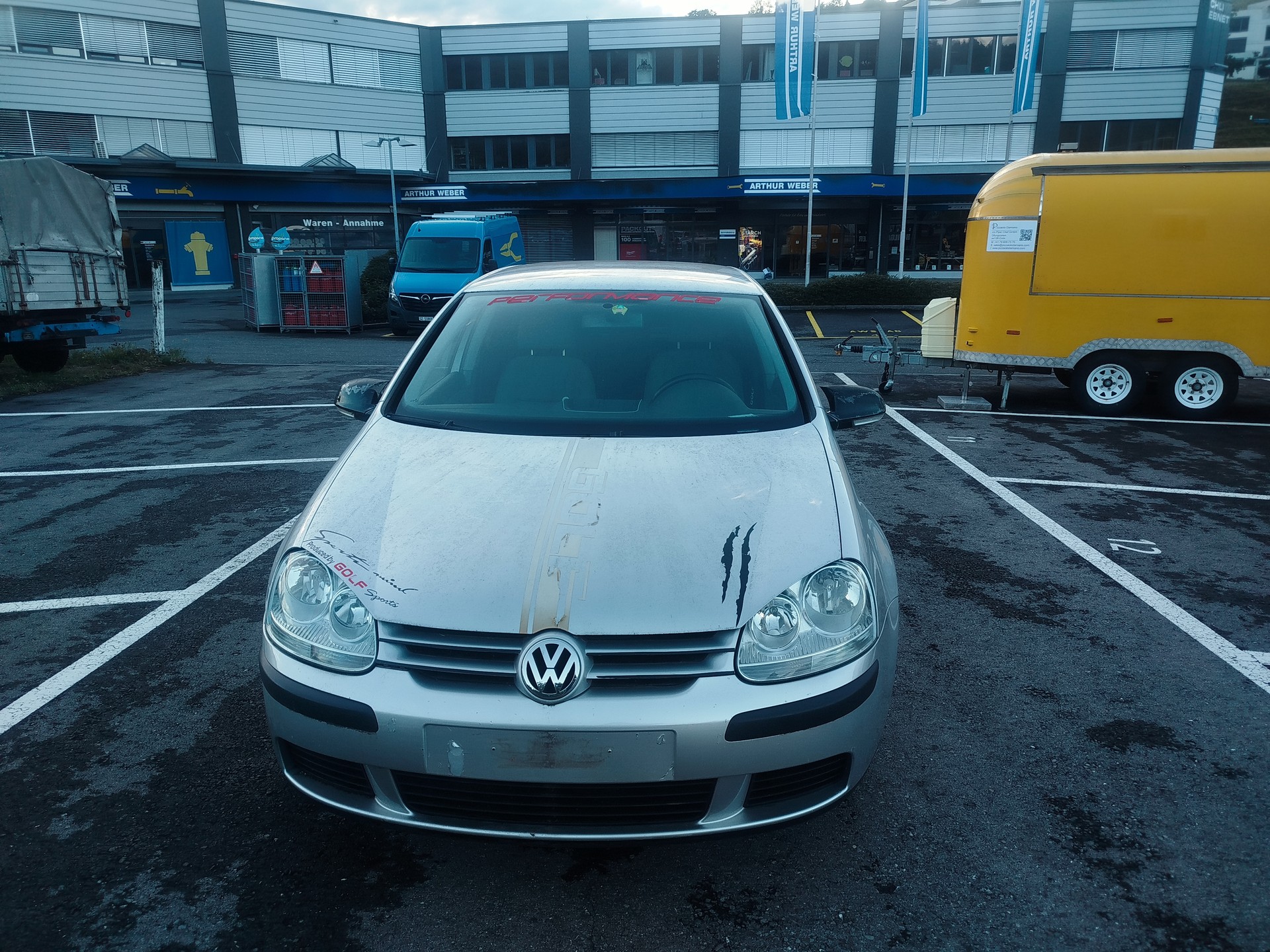 VW Golf 1.6 FSI Sportline