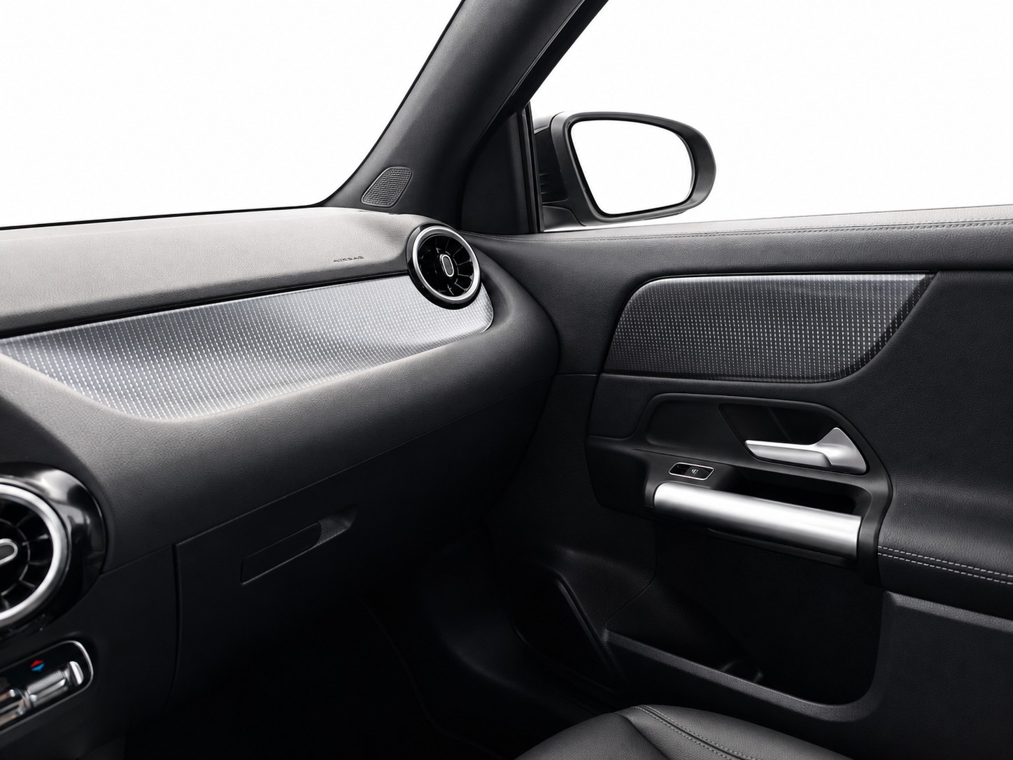 MERCEDES-BENZ GLA 180 d Progressive * CH FAHRZEUG *-image-26