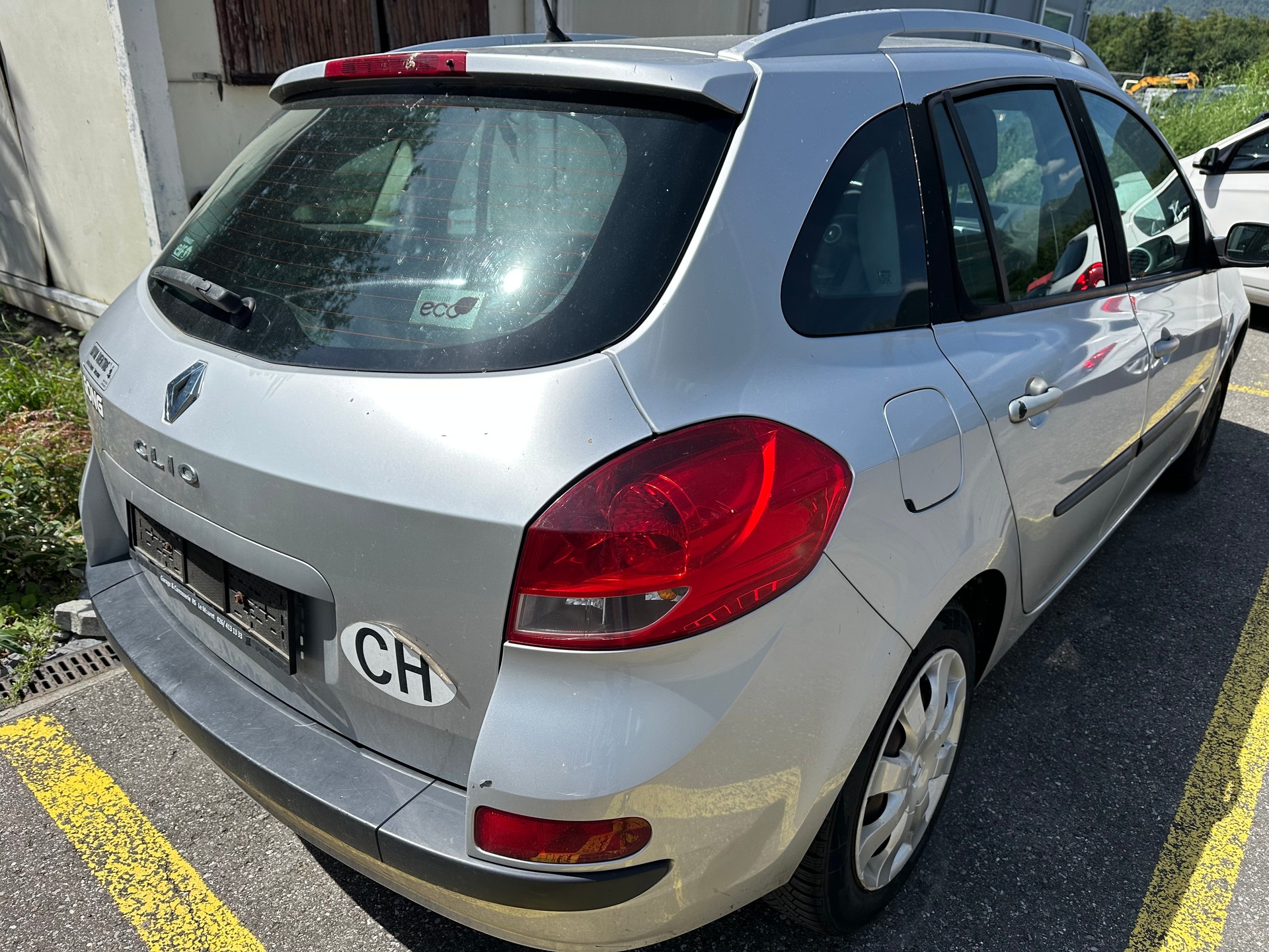 RENAULT Clio Grandtour 1.2 16V Turbo Dynamique-image-2