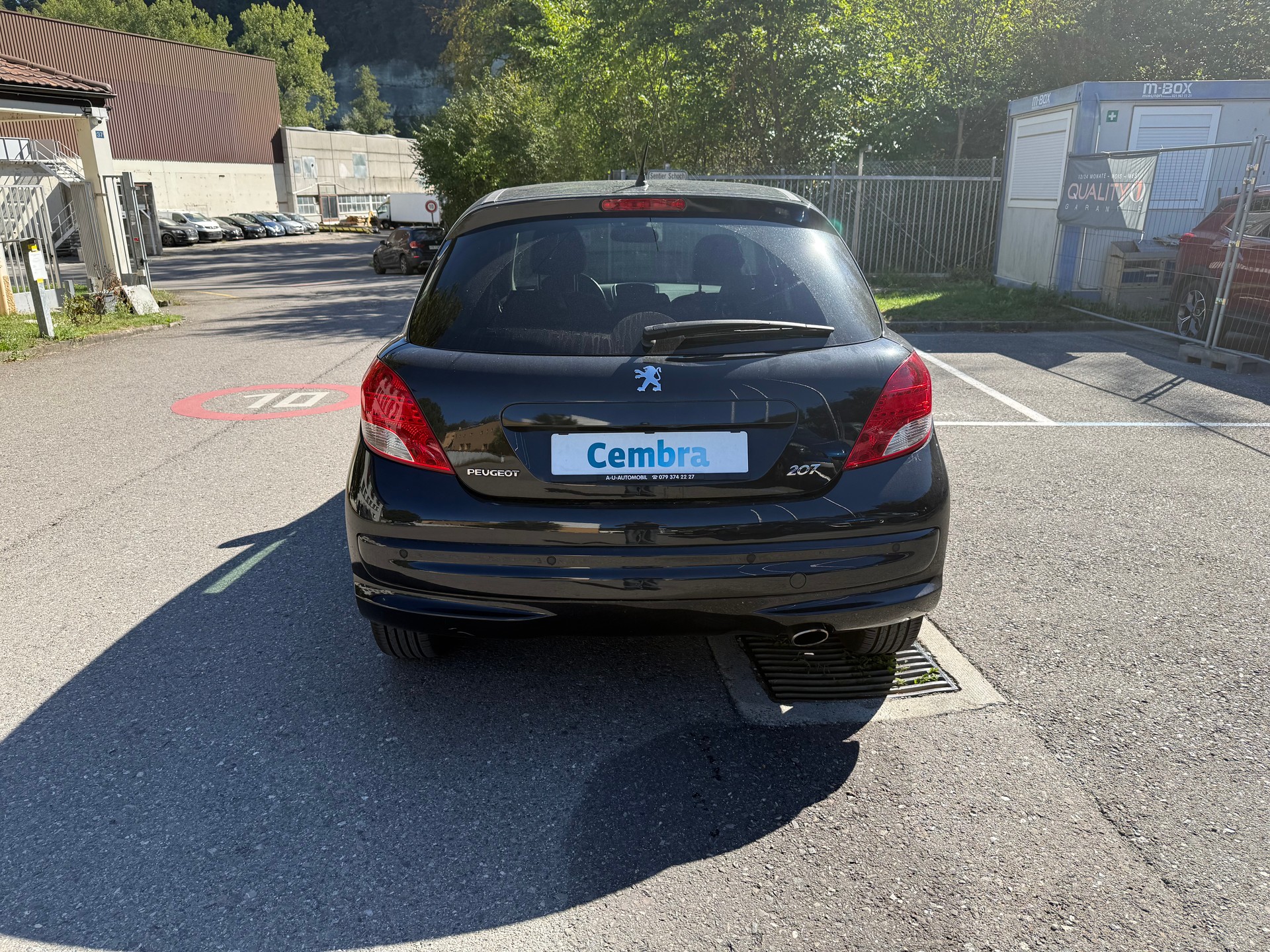 PEUGEOT 207 1.6 16V Swiss Edition-image-4