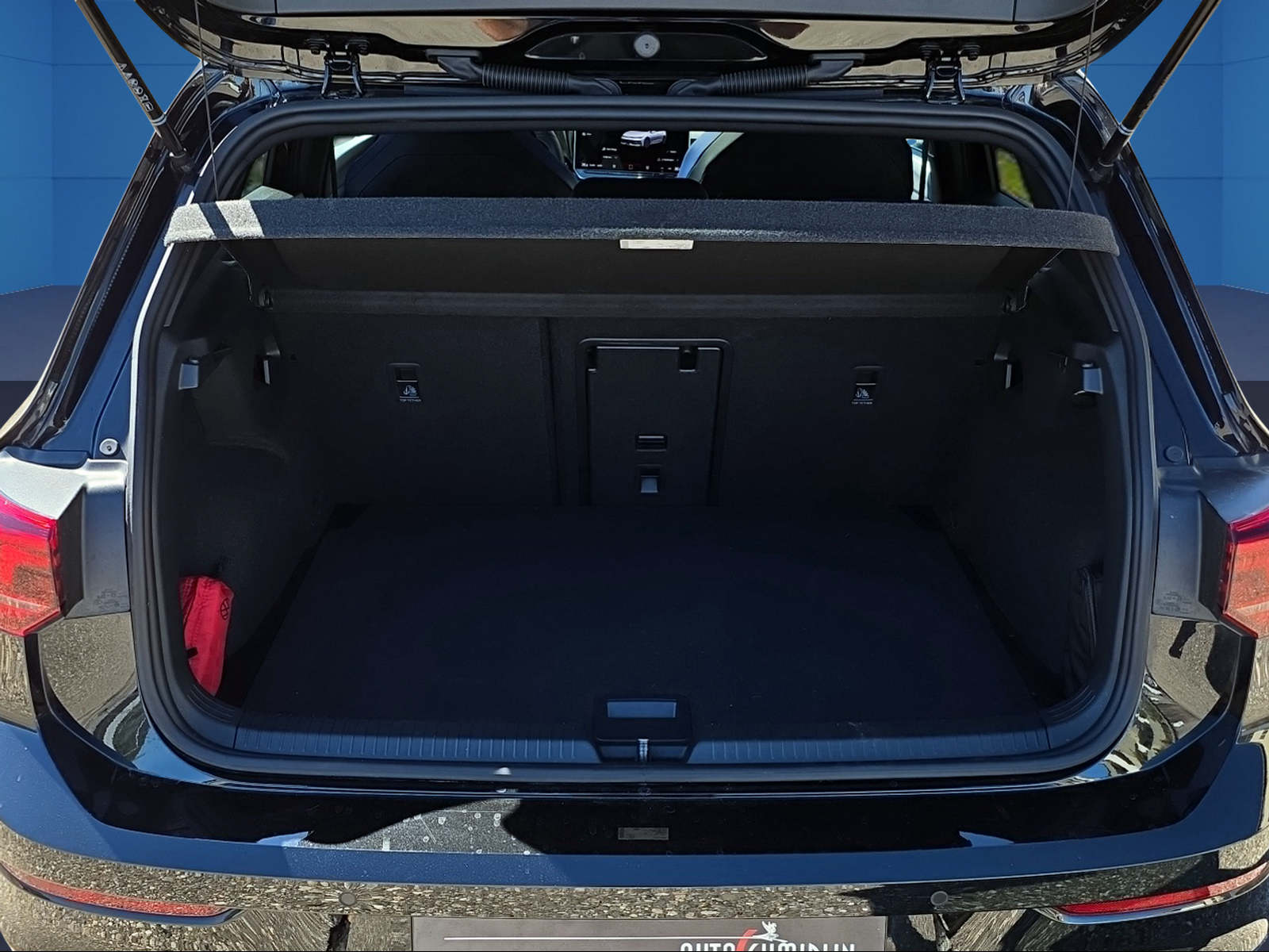 VW Golf 2.0 TSI R DSG 4 Motion-image-8