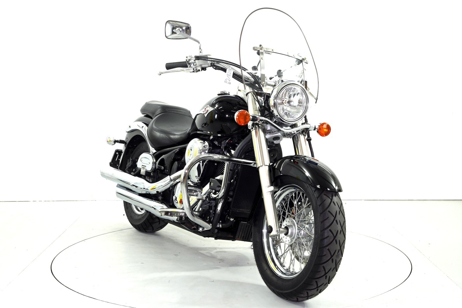KAWASAKI VN 900 Classic-image-1