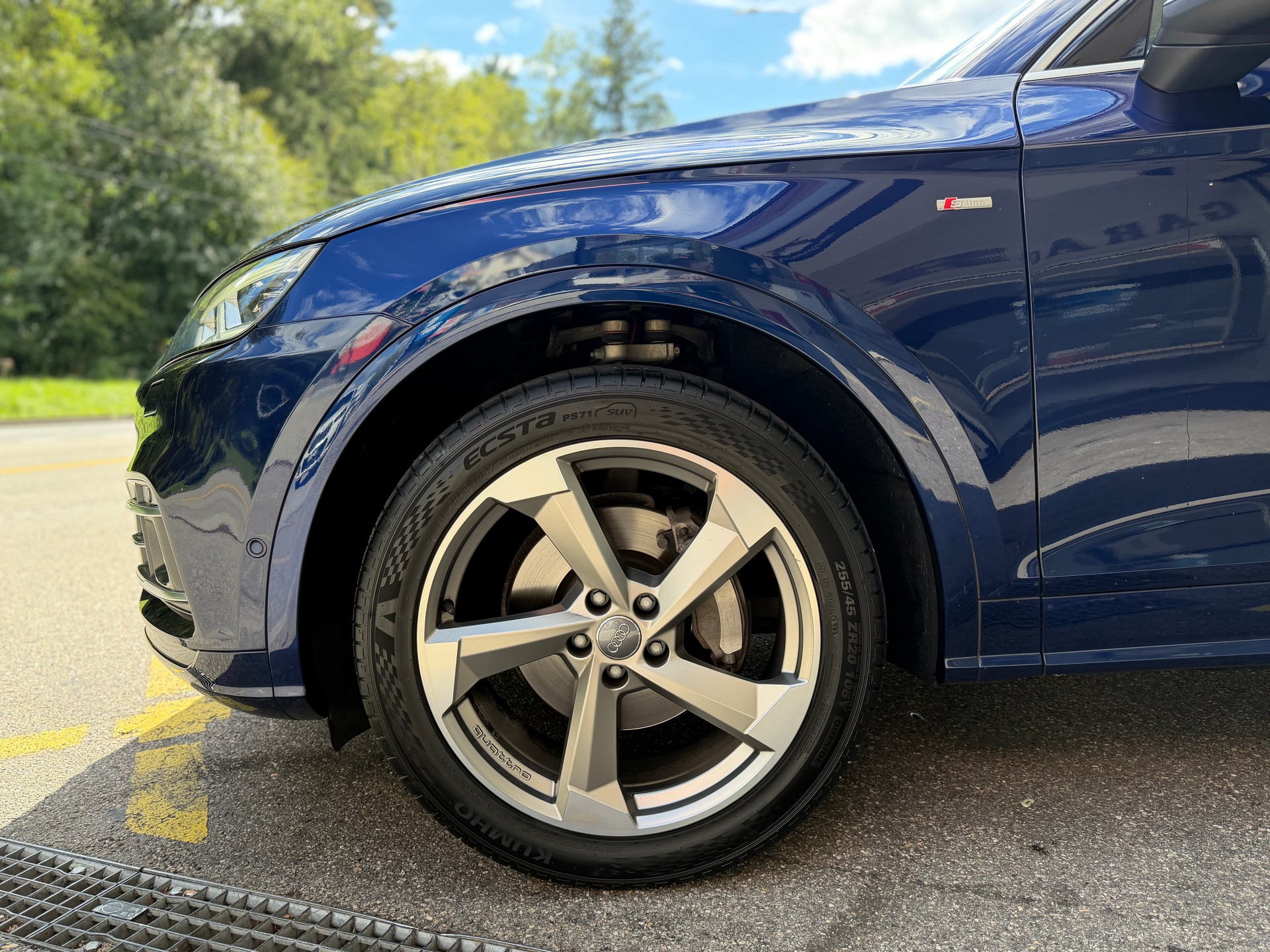 AUDI Q5 2.0 TFSI sport quattro S-tronic-showroom-element-2