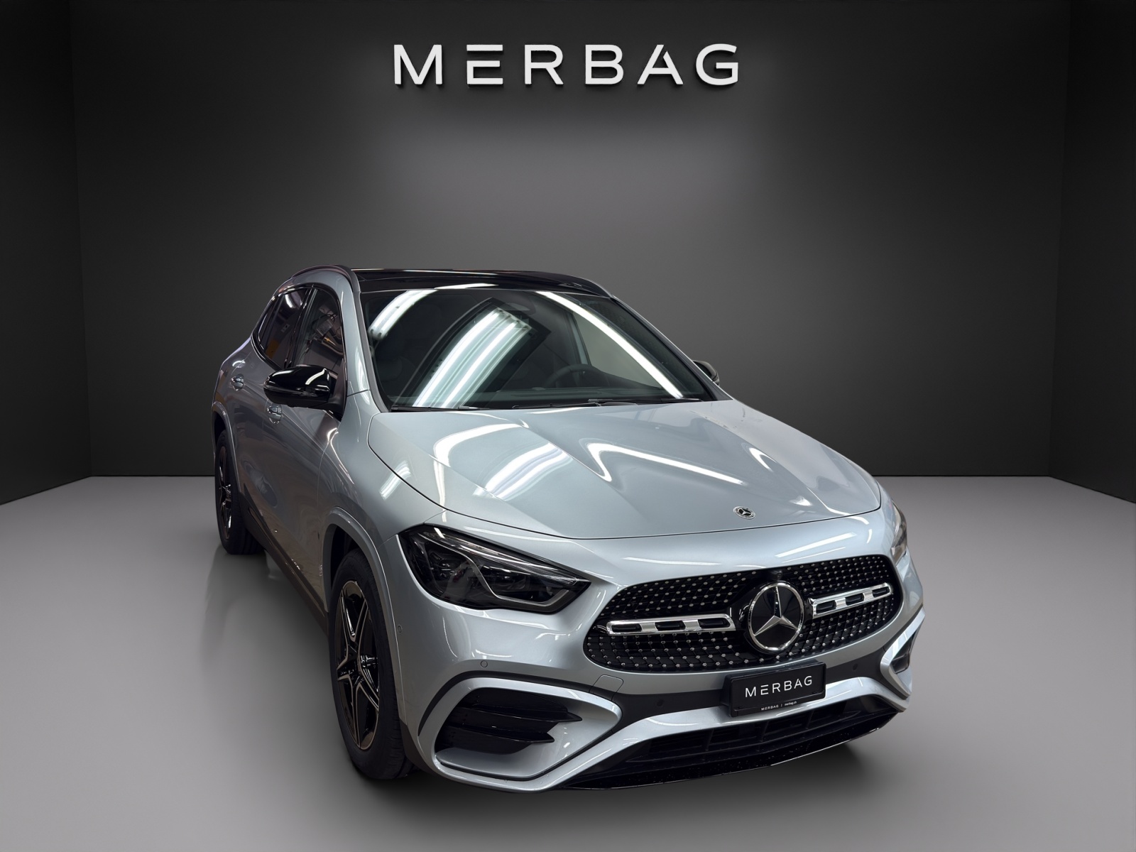 MERCEDES-BENZ GLA 250 4Matic 8G-DCT Swiss Star-image-5