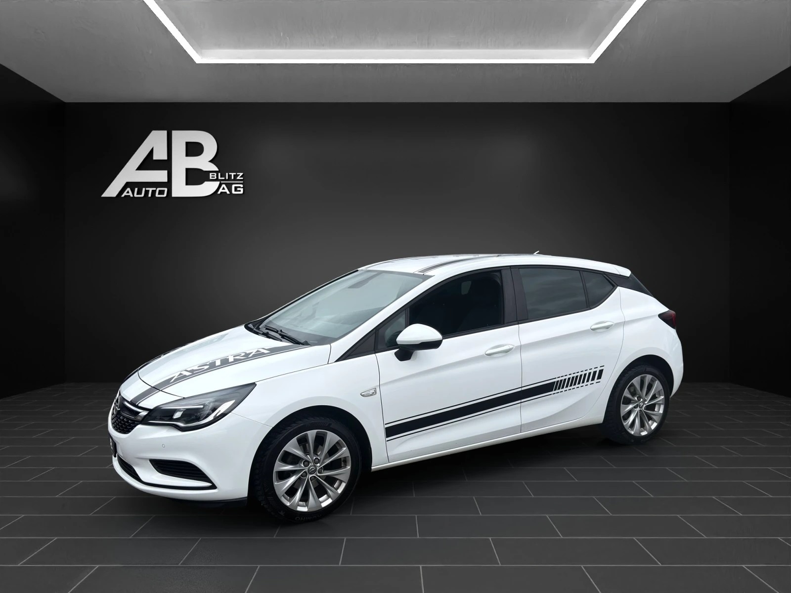 OPEL Astra 1.4i Turbo Enjoy-showroom-element-1