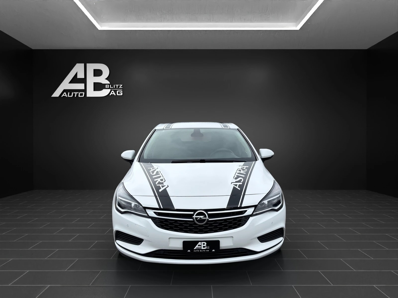 OPEL Astra 1.4i Turbo Enjoy