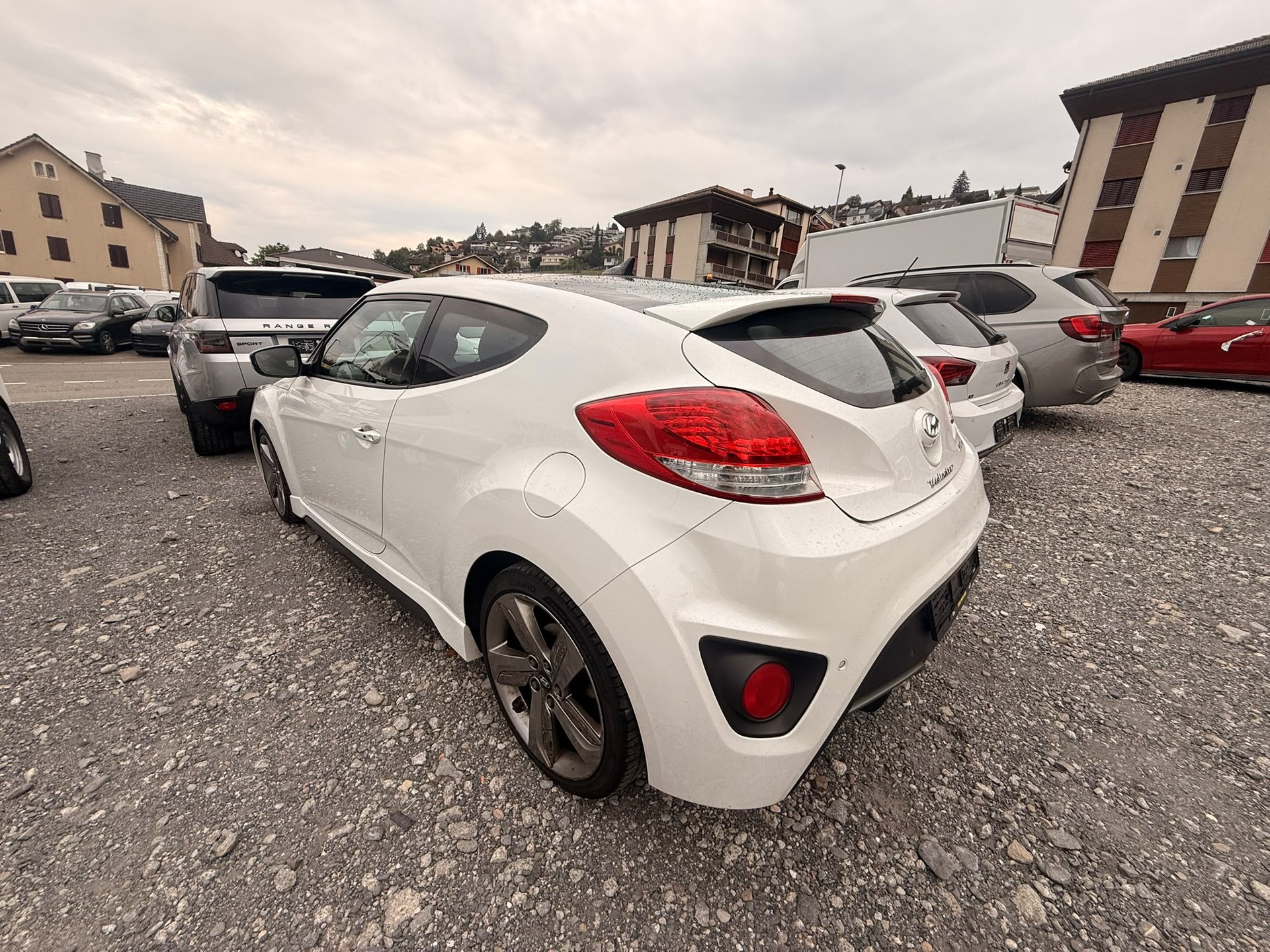 HYUNDAI Veloster 1.6 Turbo GDI Automatic-image-5