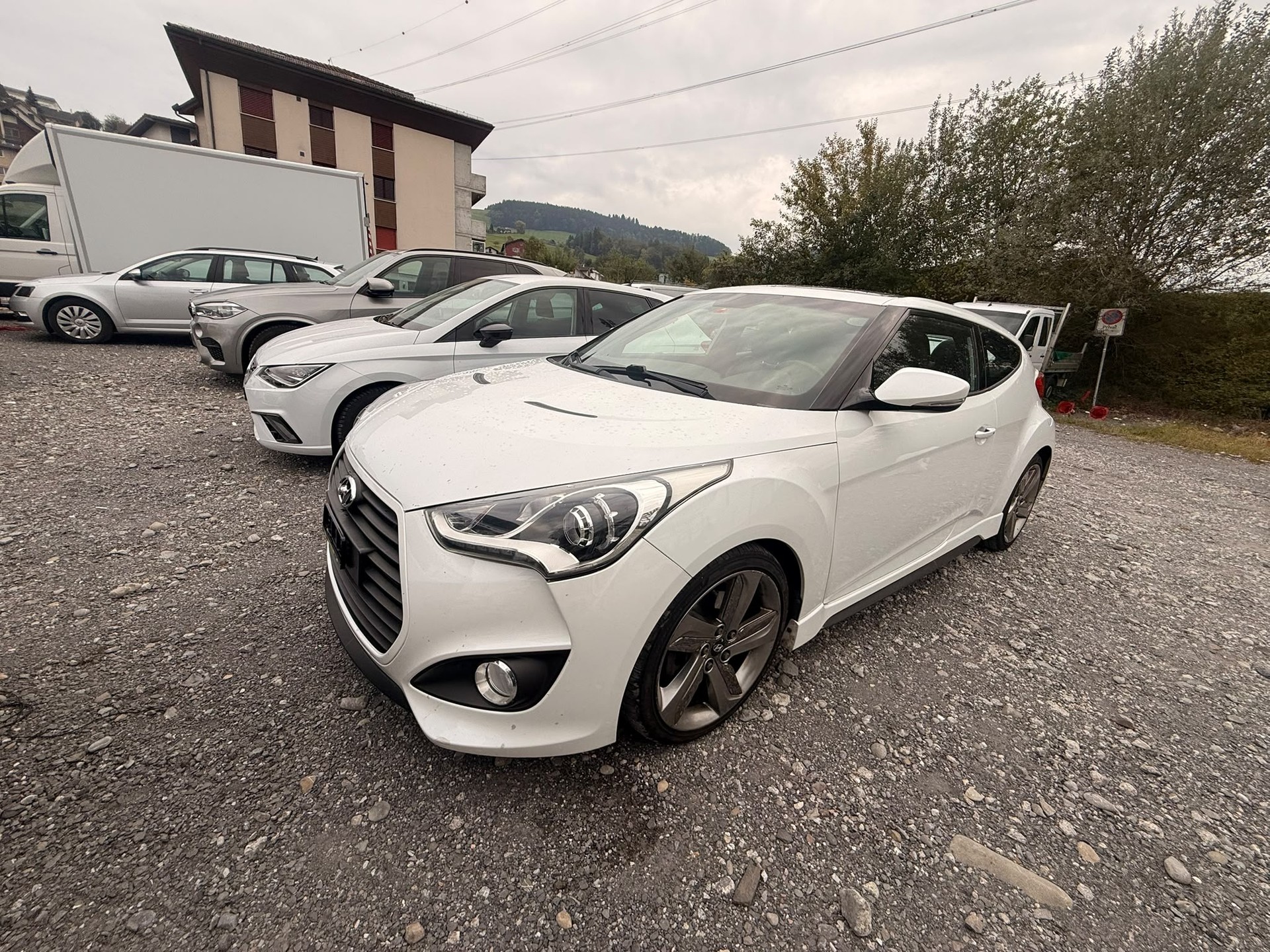 HYUNDAI Veloster 1.6 Turbo GDI Automatic-image-1