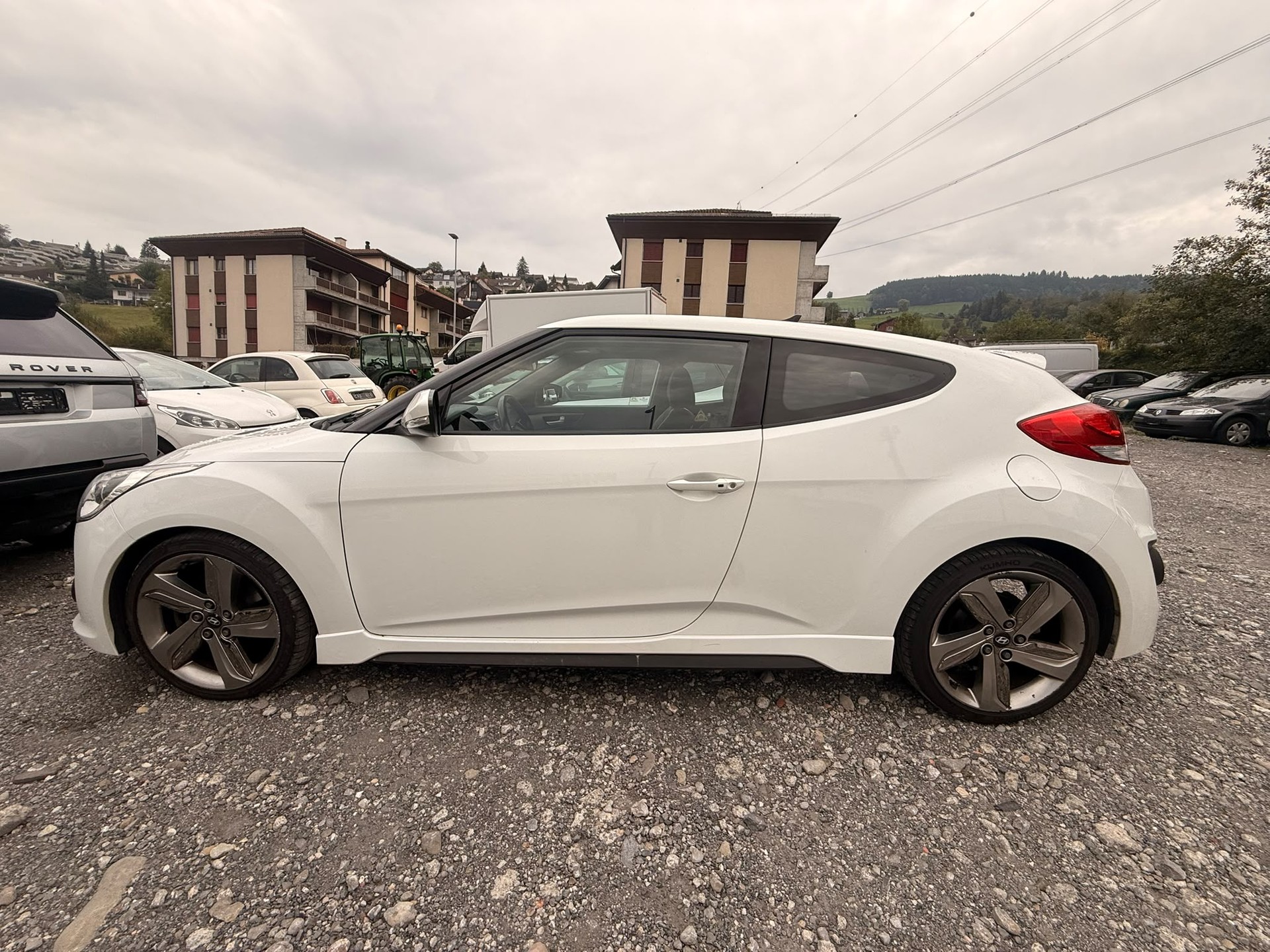 HYUNDAI Veloster 1.6 Turbo GDI Automatic-image-6
