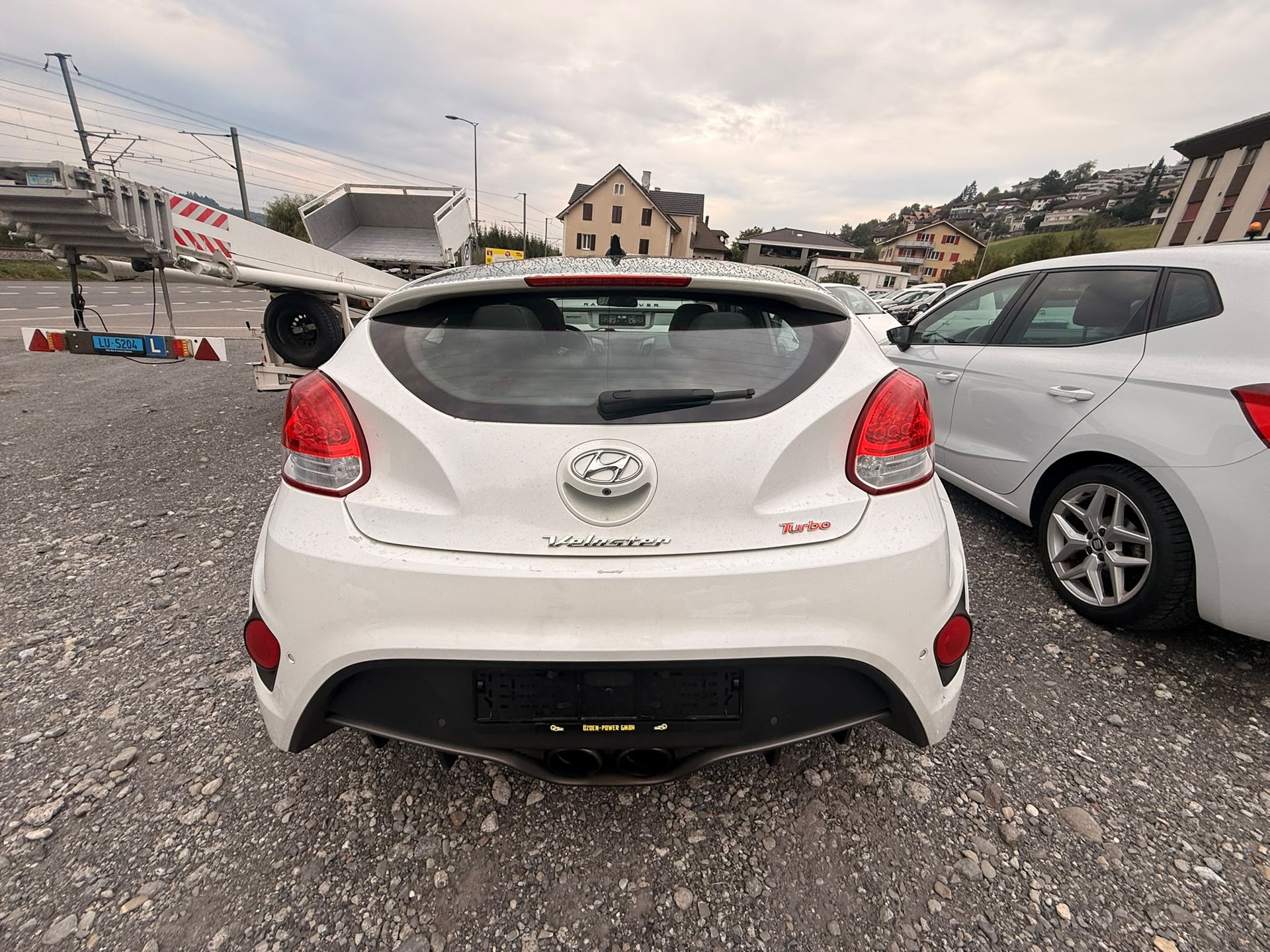 HYUNDAI Veloster 1.6 Turbo GDI Automatic-image-4