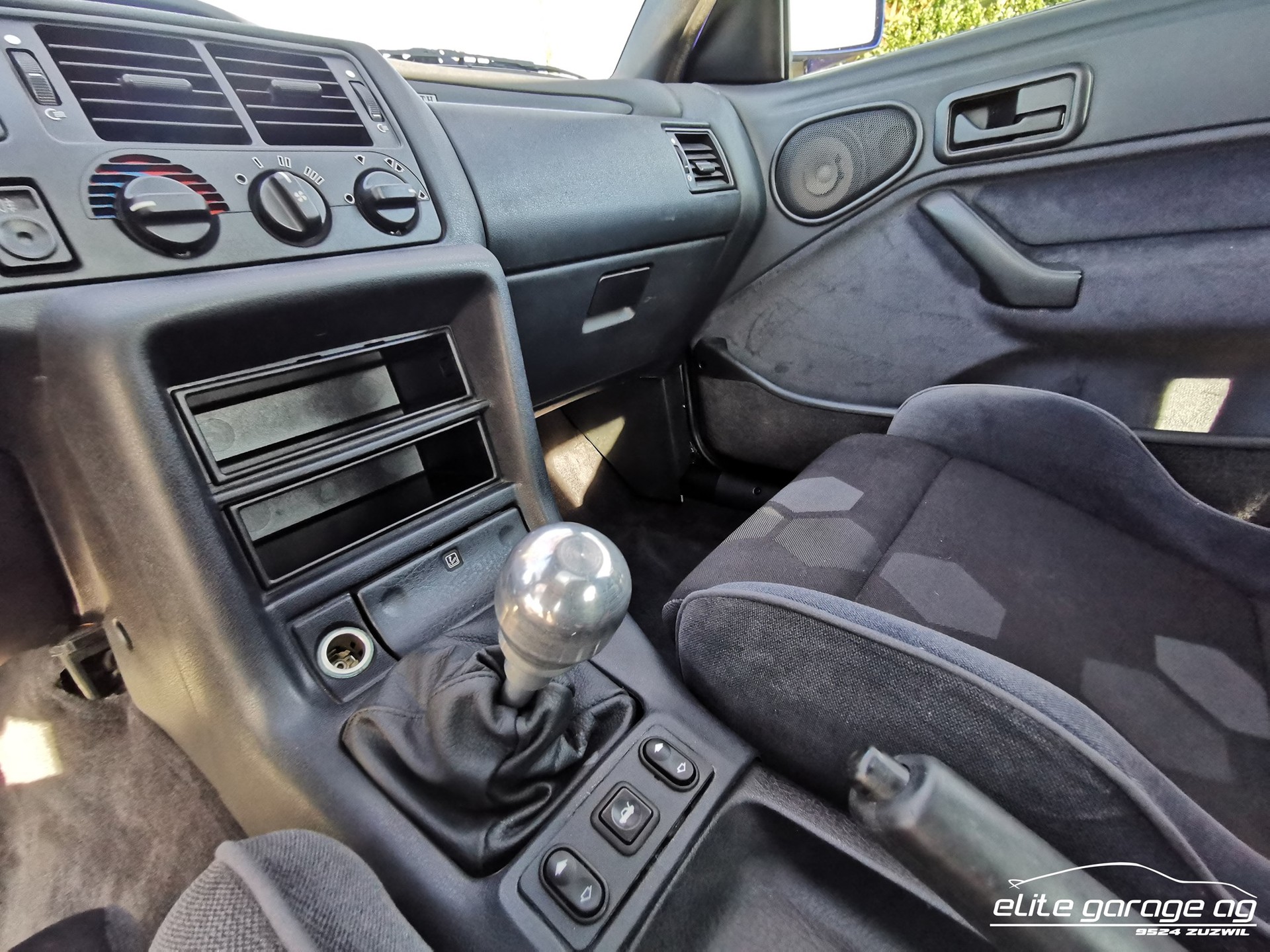 FORD Escort 2.0i RS Cosworth-image-15