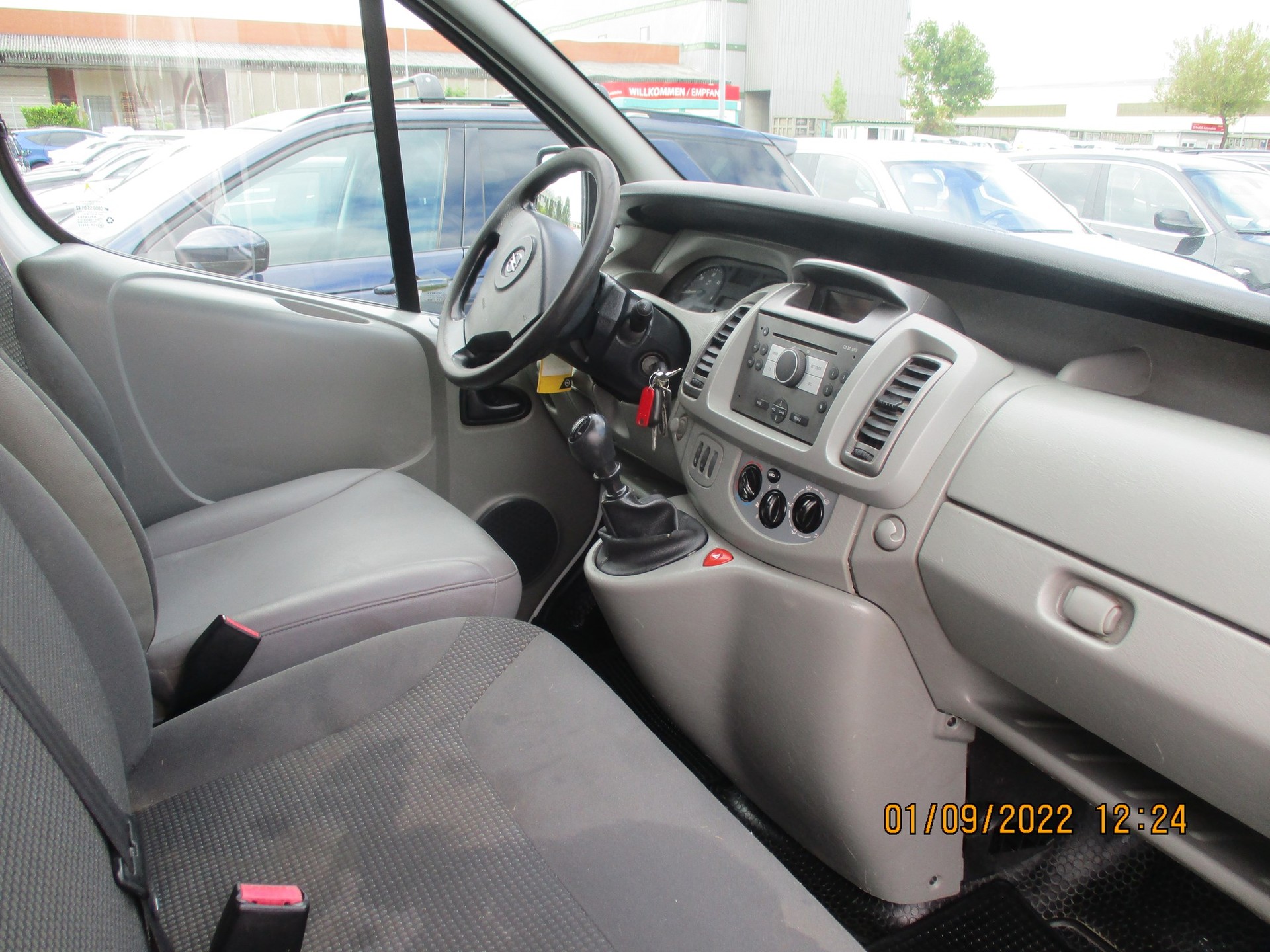 OPEL Vivaro 2.5 CDTI 2.9t L1H1-image-5