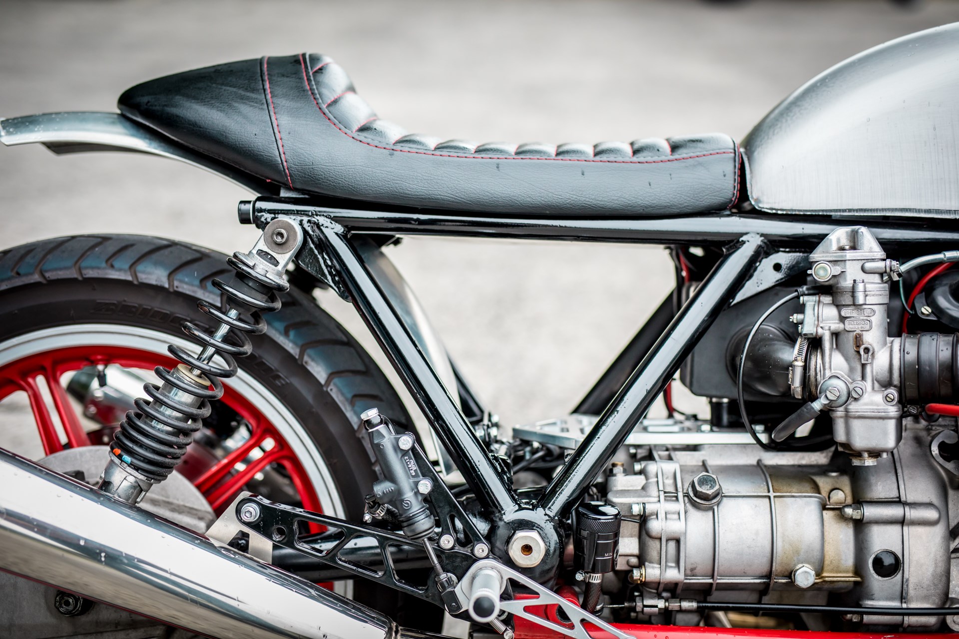 MOTO GUZZI 1000 Le Mans IV-image-6