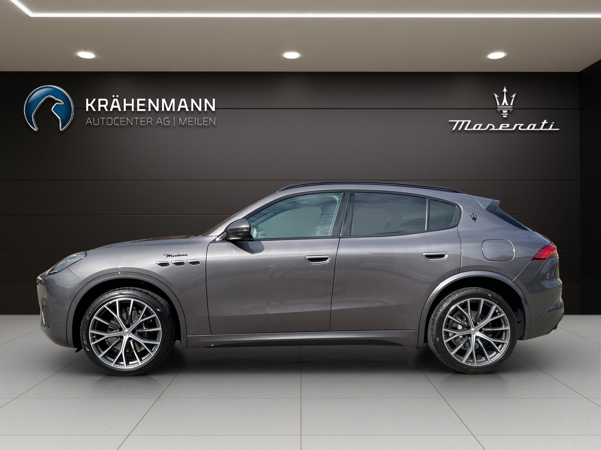 MASERATI Grecale 2.0 Hybrid Modena-showroom-element-1