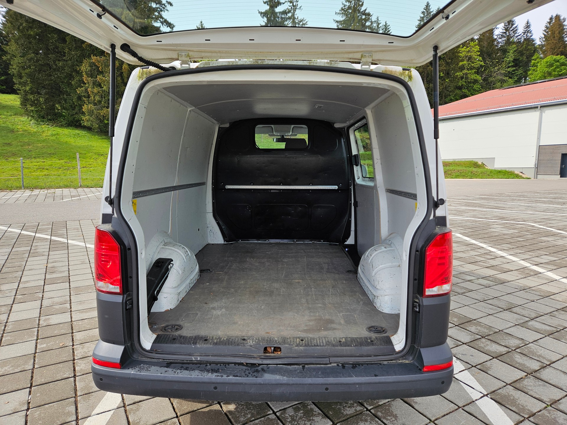 VW T6.1 2.0 TDI 3 SITZE KLIM rechte seite beschàdig flanc droit endommagé FRISCH AB MFK-image-7