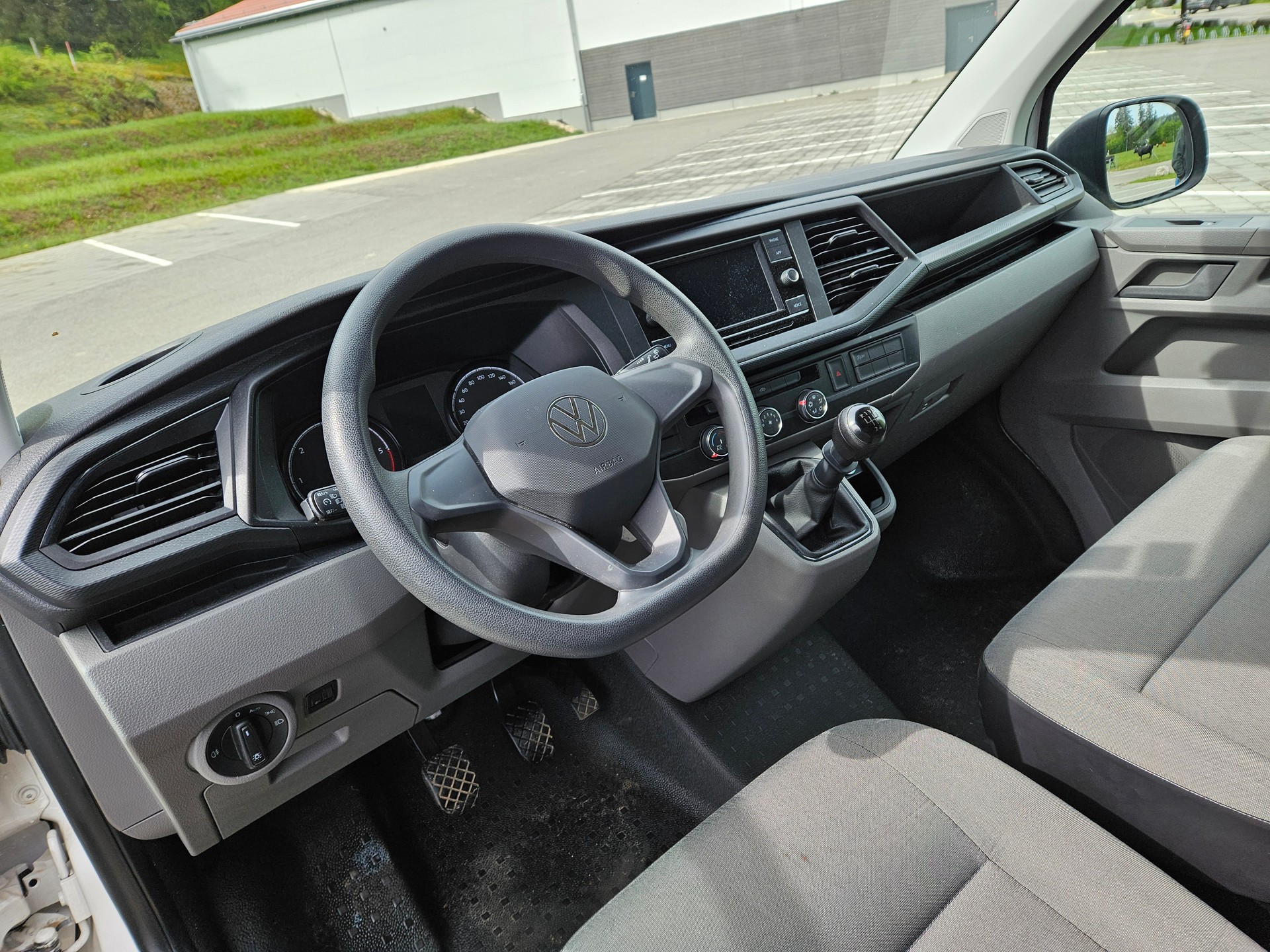 VW T6.1 2.0 TDI 3 SITZE KLIM rechte seite beschàdig flanc droit endommagé FRISCH AB MFK-image-9