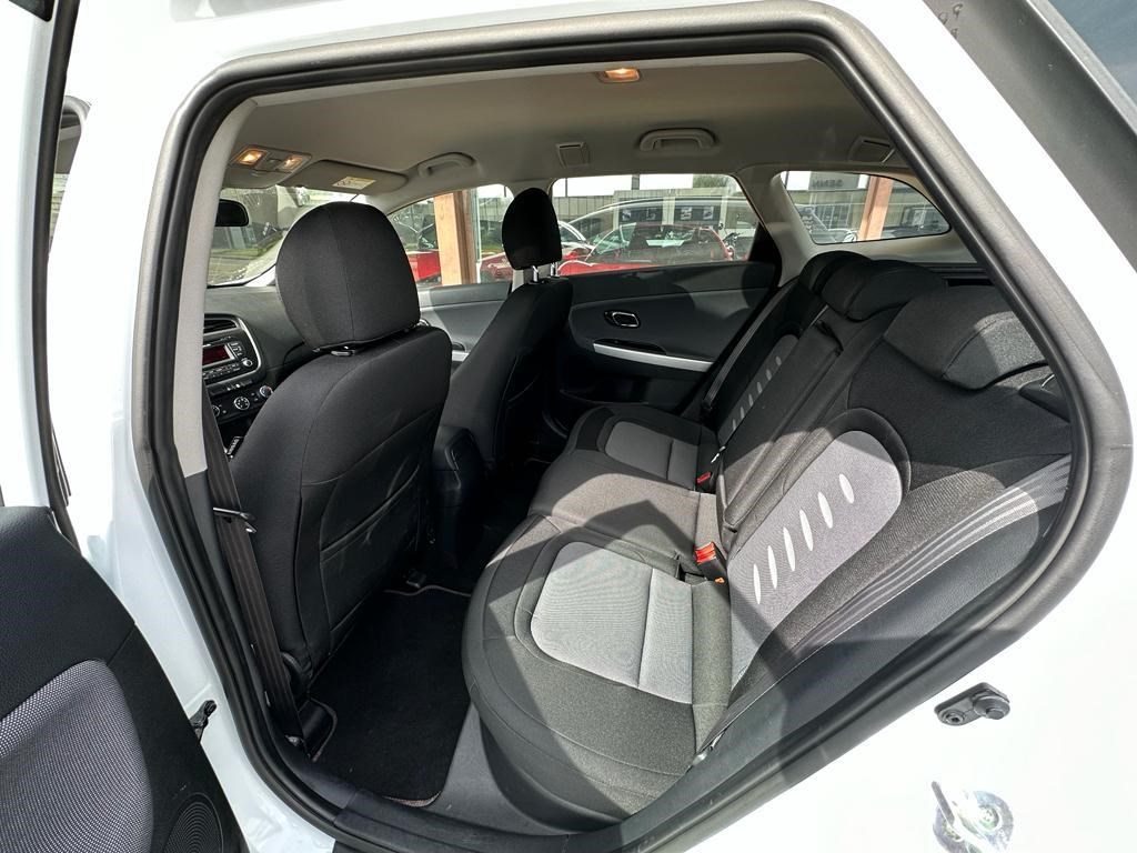KIA CEED-image-6