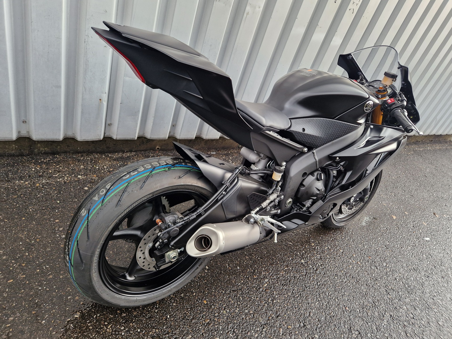 YAMAHA YZF-R6 Race-image-4