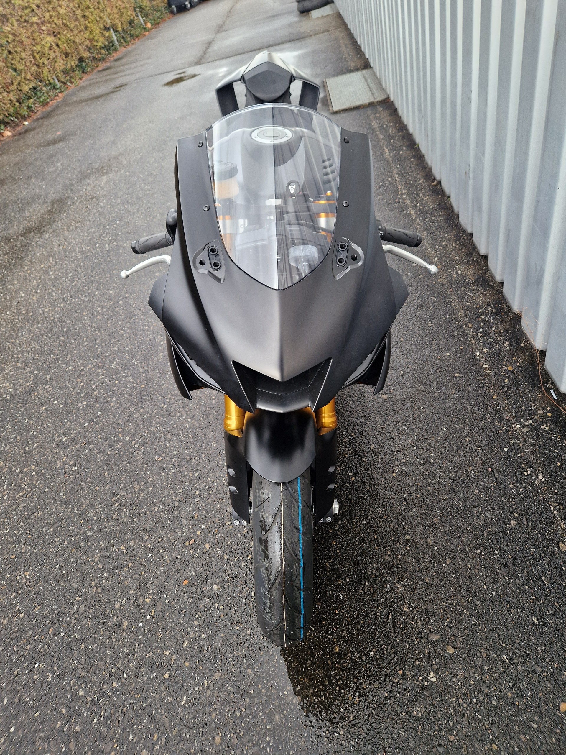 YAMAHA YZF-R6 Race-image-3