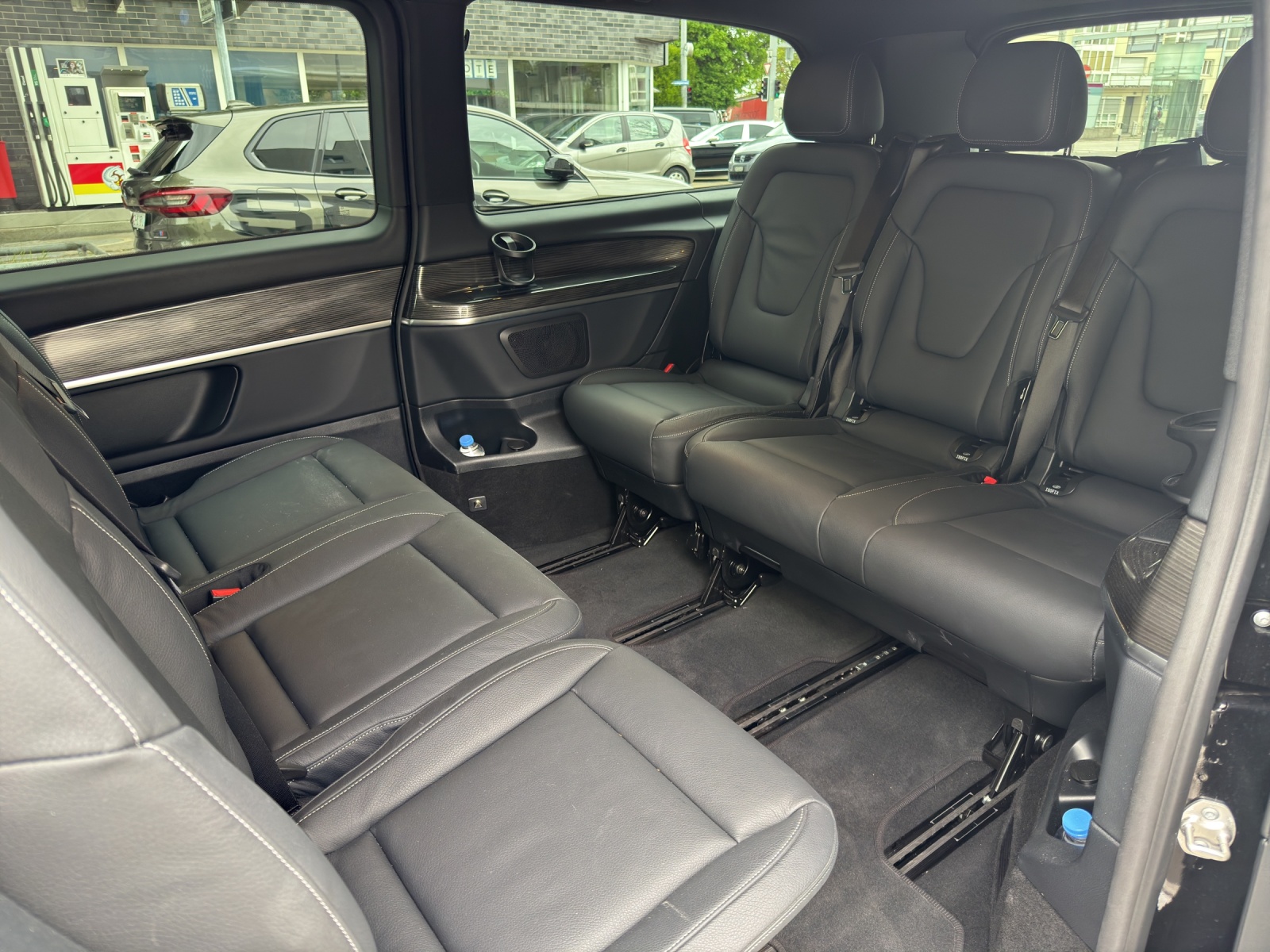 MERCEDES-BENZ V 250 d extralang Avantgarde 4Matic 9G-Tronic-image-26