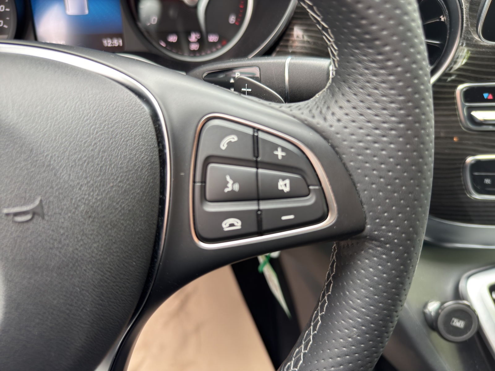MERCEDES-BENZ V 250 d extralang Avantgarde 4Matic 9G-Tronic-image-16