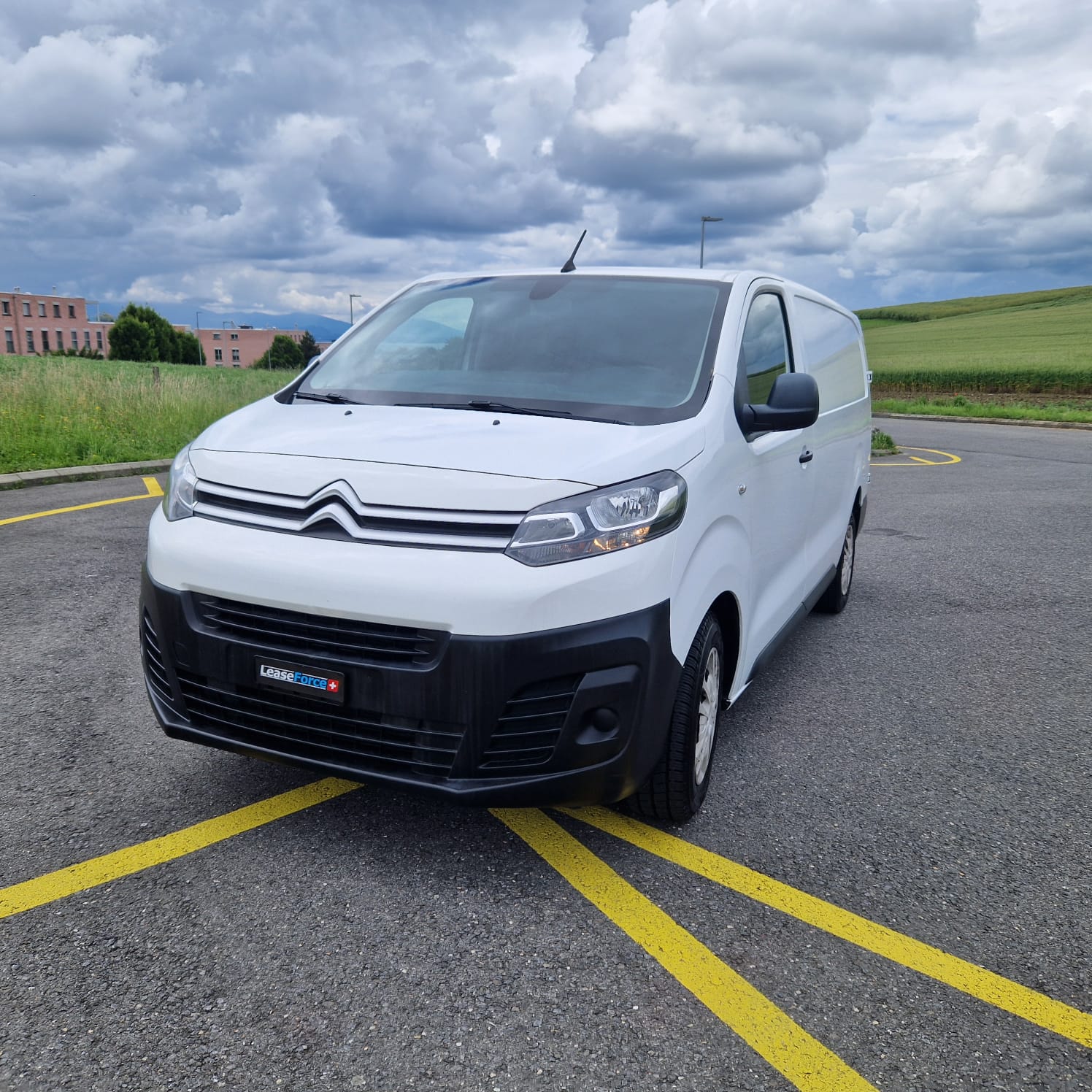 CITROEN Jumpy 2.0 BlueHDi 150 S&S XL Attraction-image-21