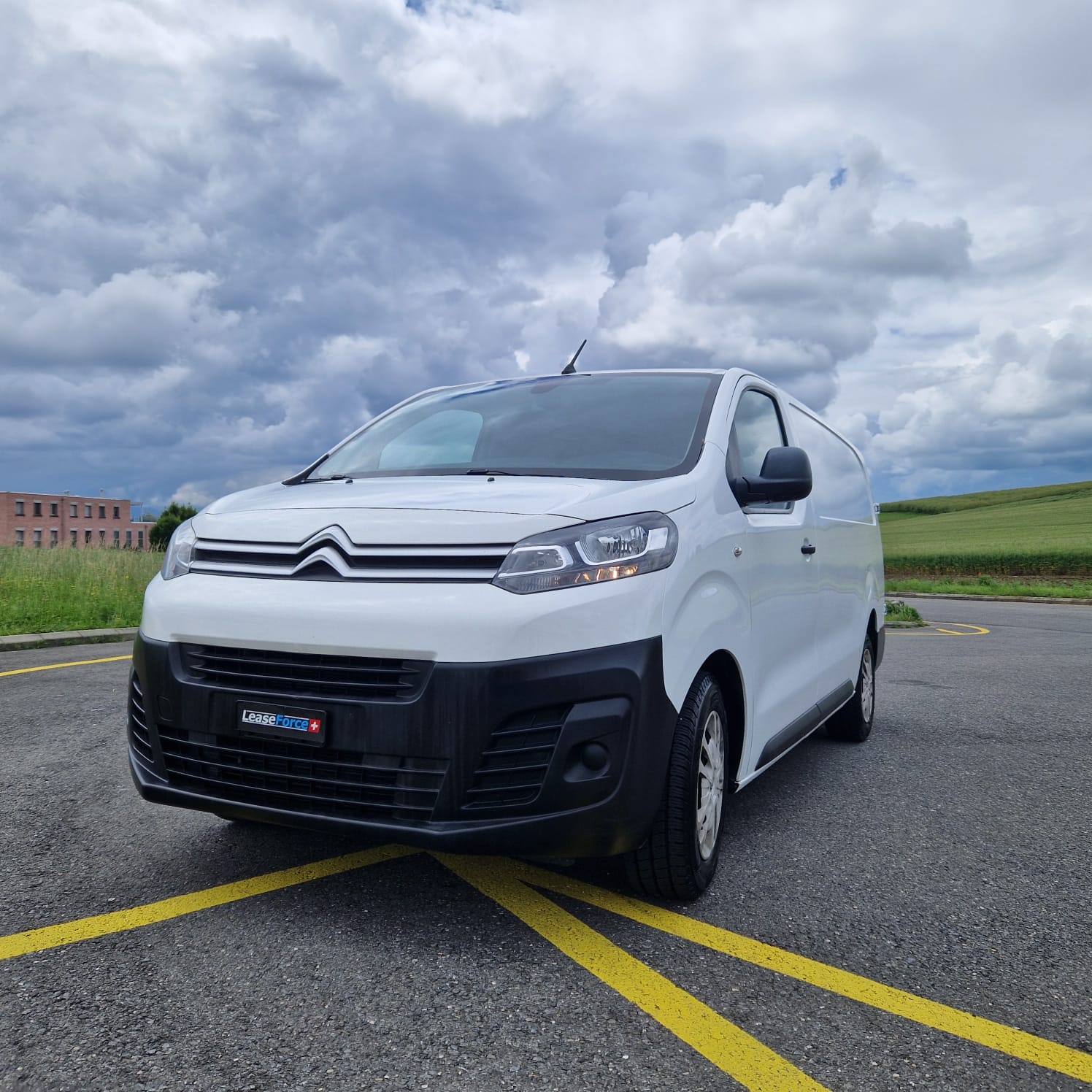 CITROEN Jumpy 2.0 BlueHDi 150 S&S XL Attraction-image-22