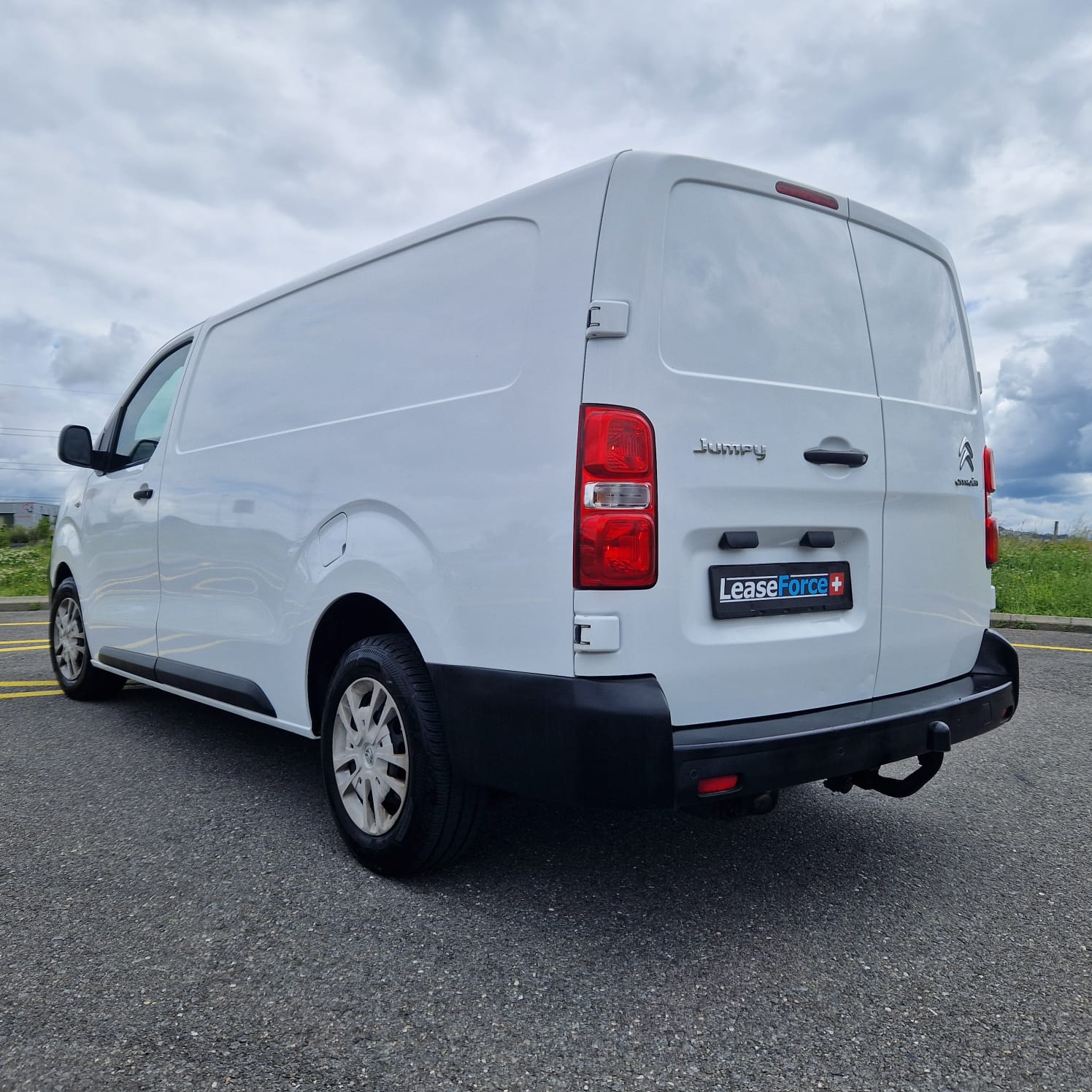 CITROEN Jumpy 2.0 BlueHDi 150 S&S XL Attraction-image-14