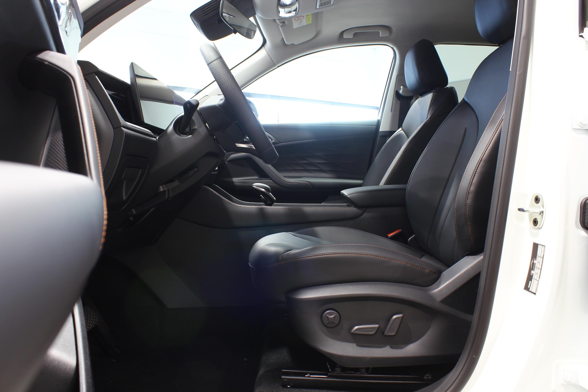 MG HS 1.5 Hybrid Luxury-image-6