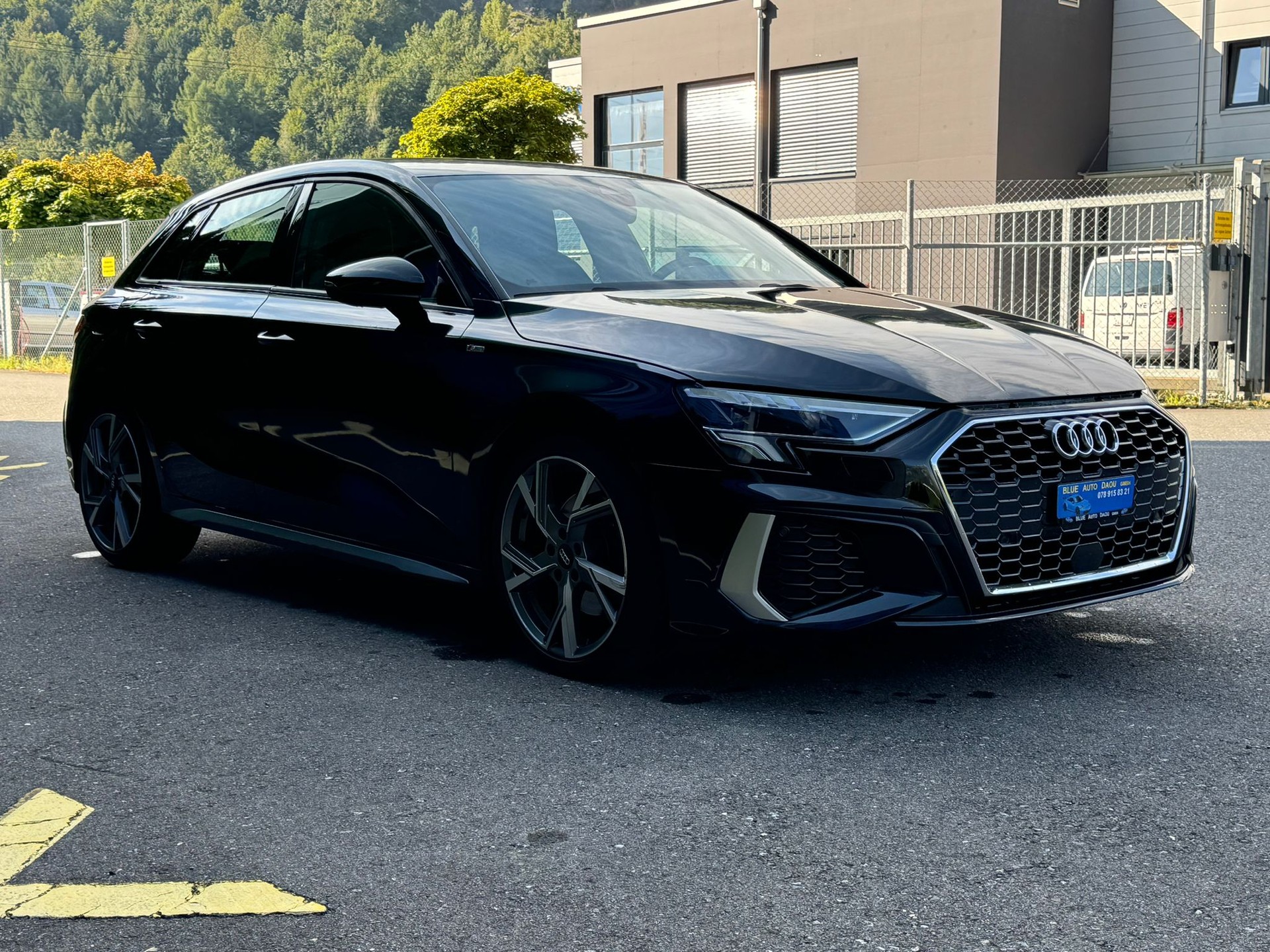 AUDI A3 Sportback 35 TFSI S-tronic-image-3