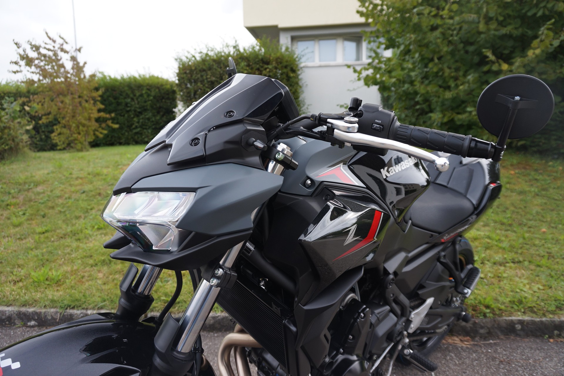 KAWASAKI Z 650 ABS (35kW/50kW) mit Heckumbau-image-4