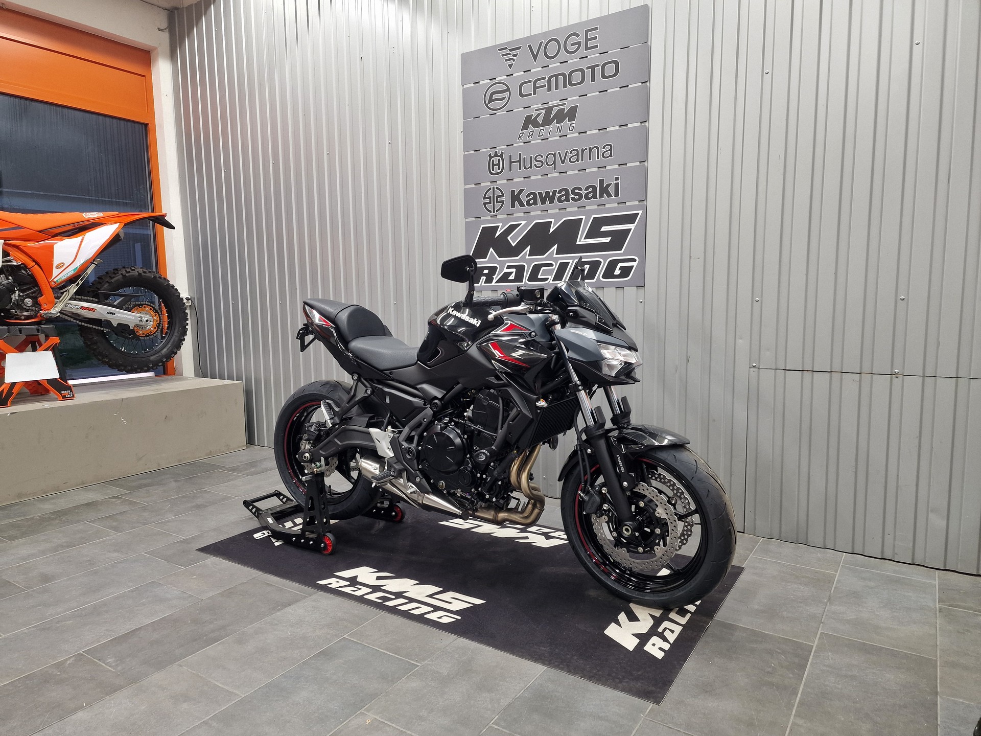 KAWASAKI Z 650 (35kW)-image-4